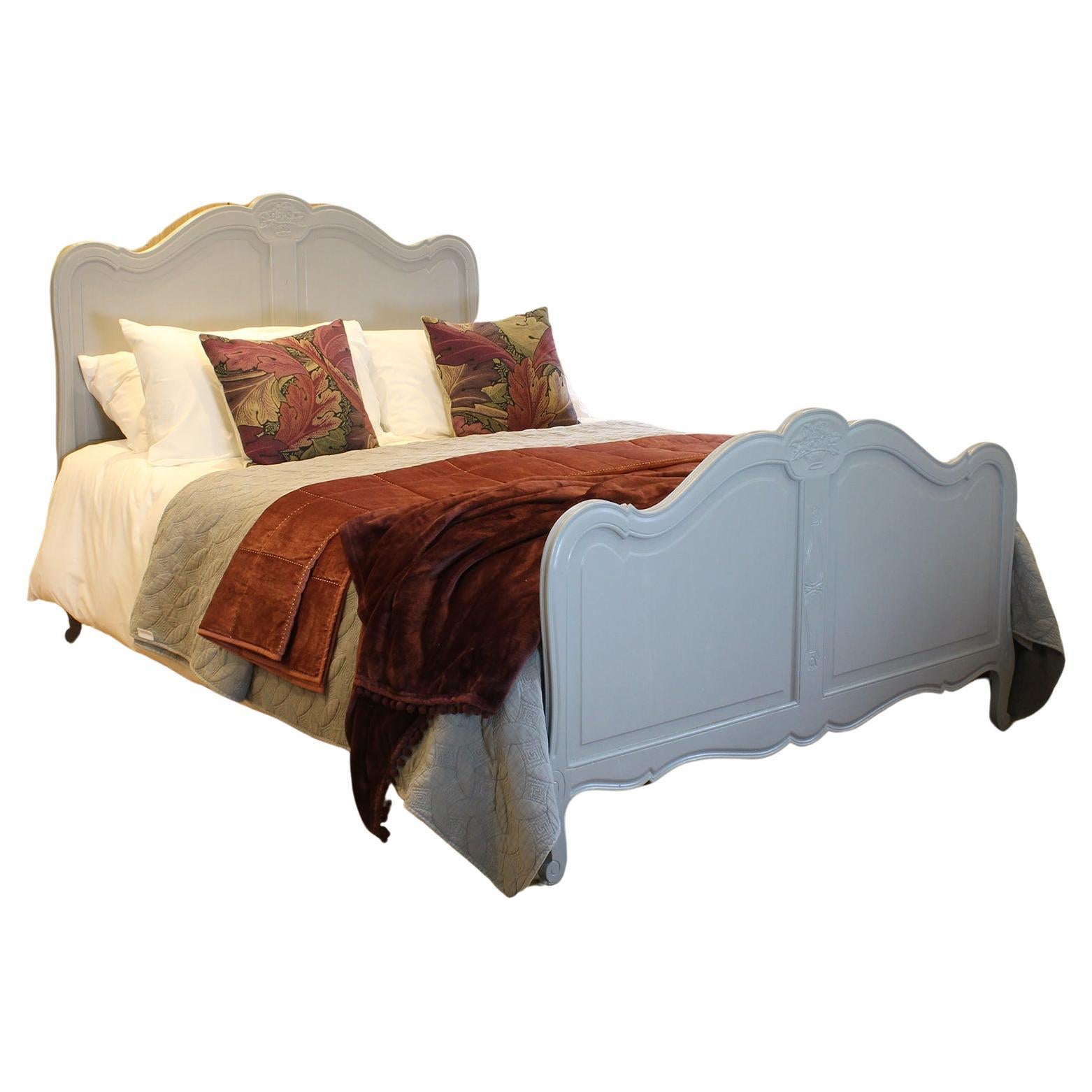 Louis XVI Style Bed in Soft Grey - WK92