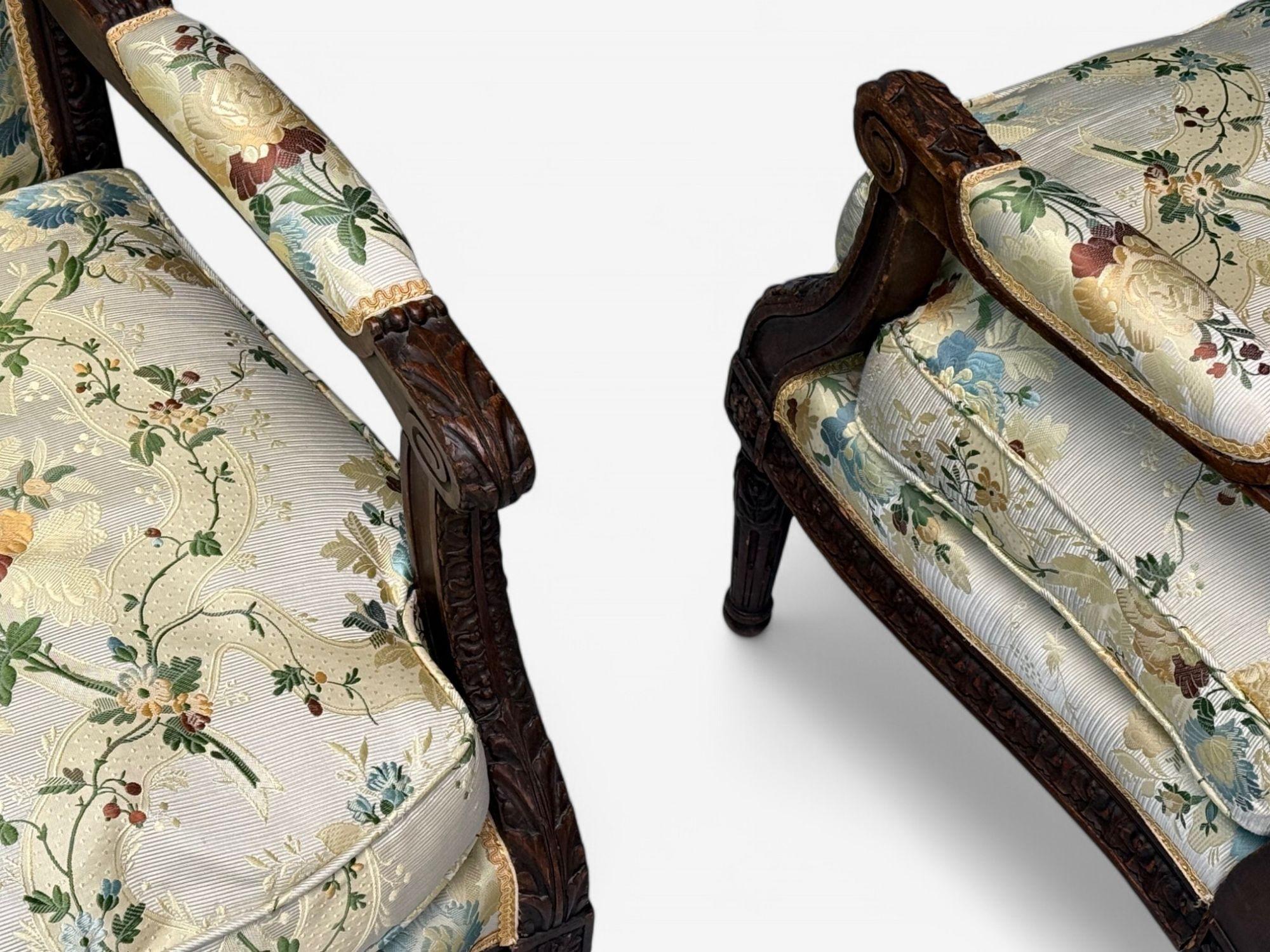 Sillas Bergere Estilo Luis XVI, Madera de Haya, Tela Floral, Francia, Años 40 en venta 7