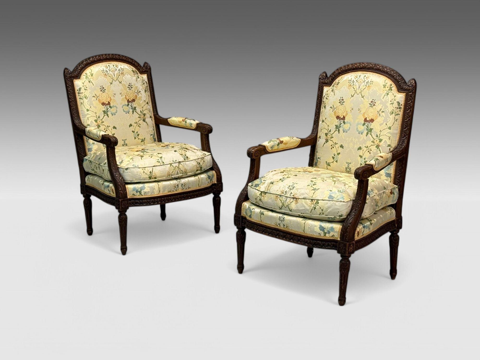Sillas Bergere Estilo Luis XVI, Madera de Haya, Tela Floral, Francia, Años 40 Francés en venta