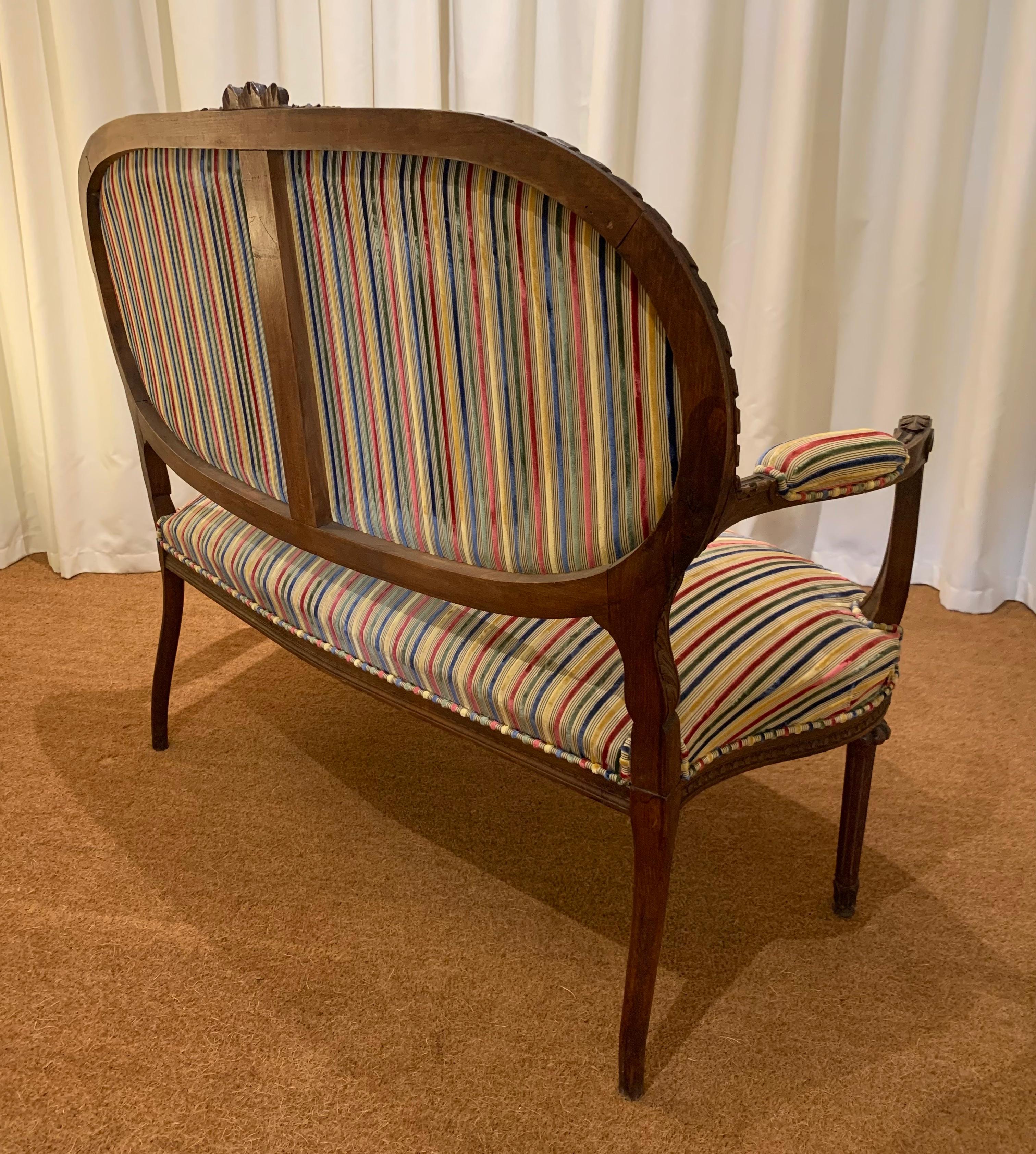 Louis XVI Style bench In Good Condition For Sale In ALHAURÍN EL GRANDE, ES
