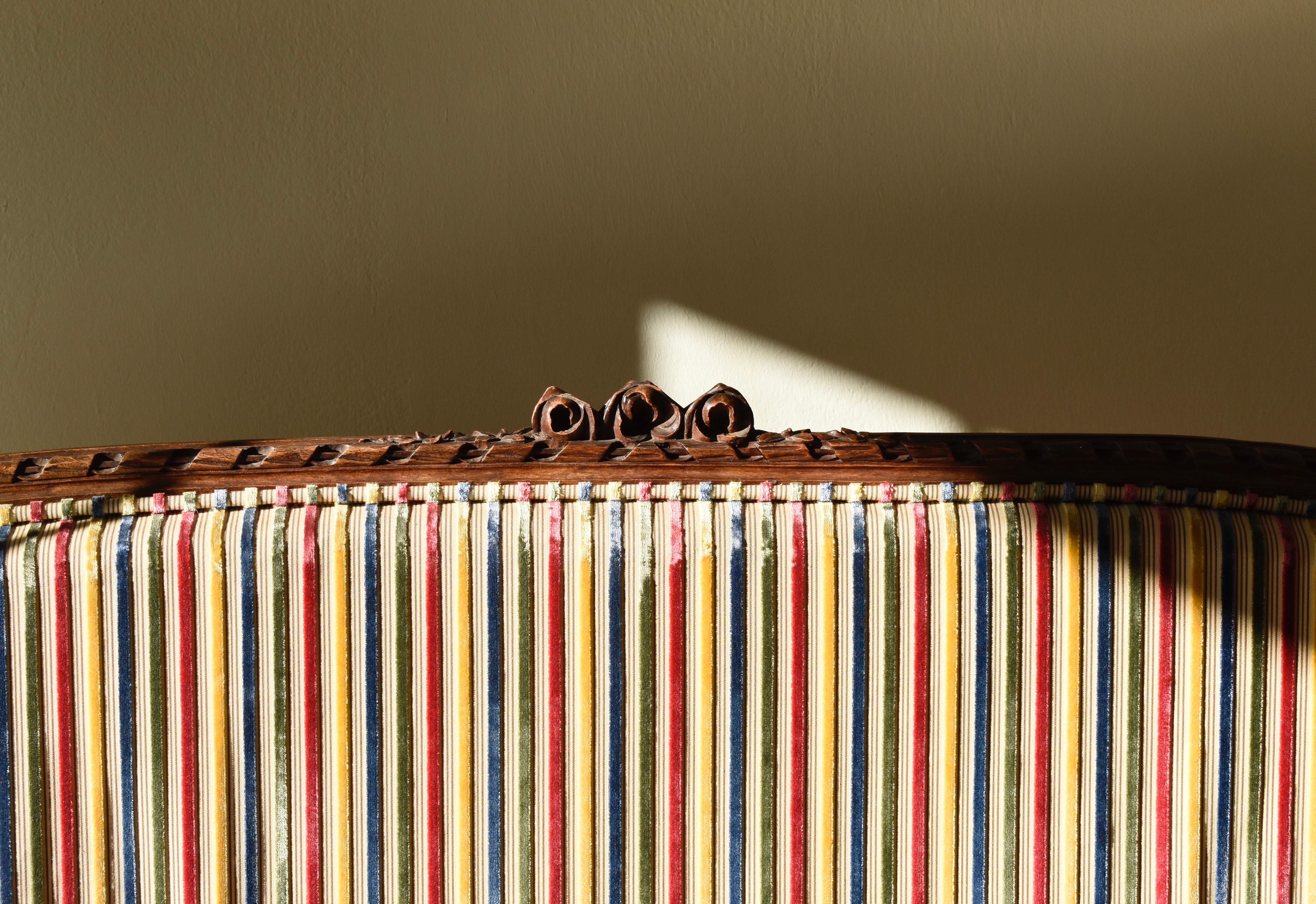 Velvet Louis XVI Style bench For Sale
