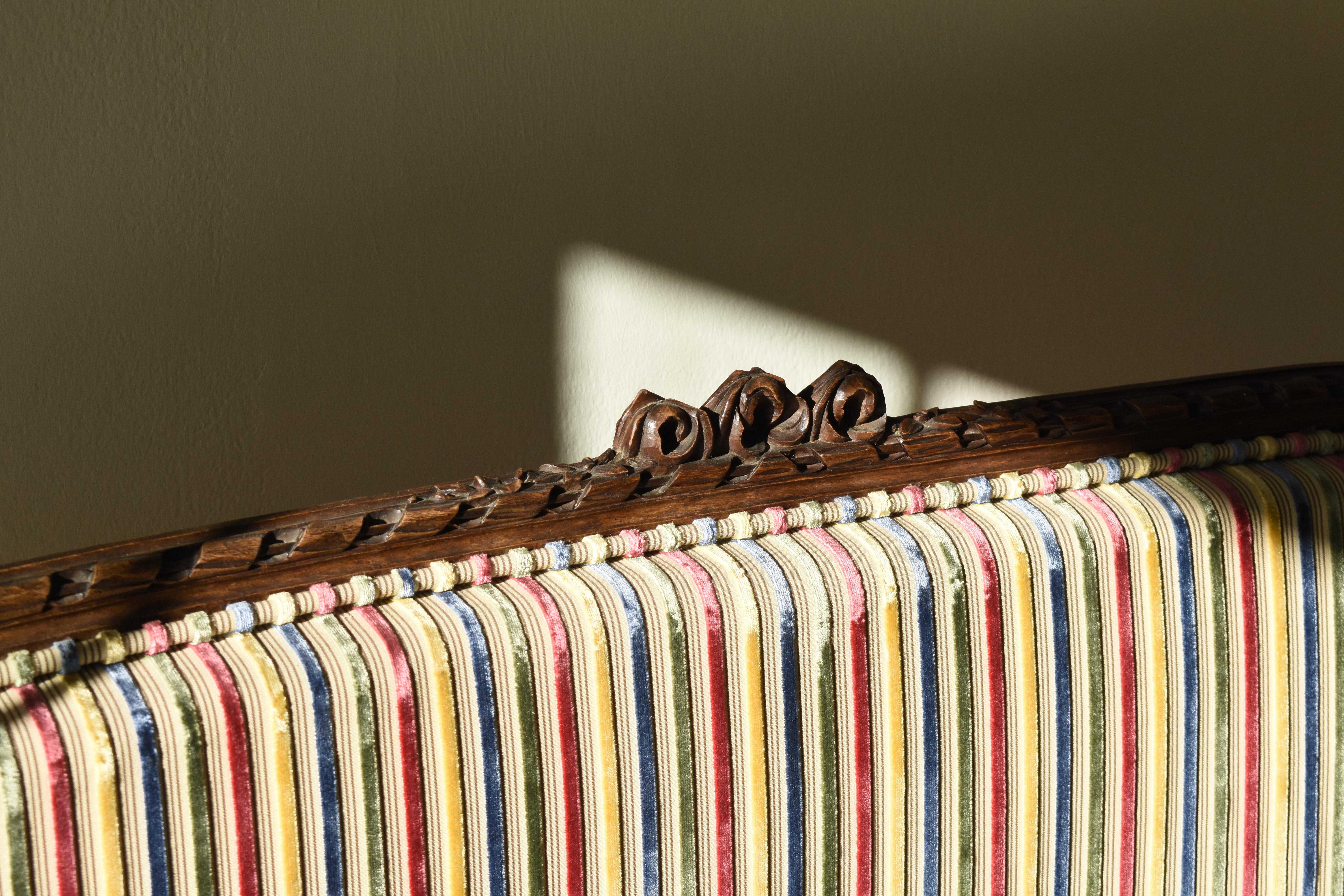 Louis XVI Style bench For Sale 1