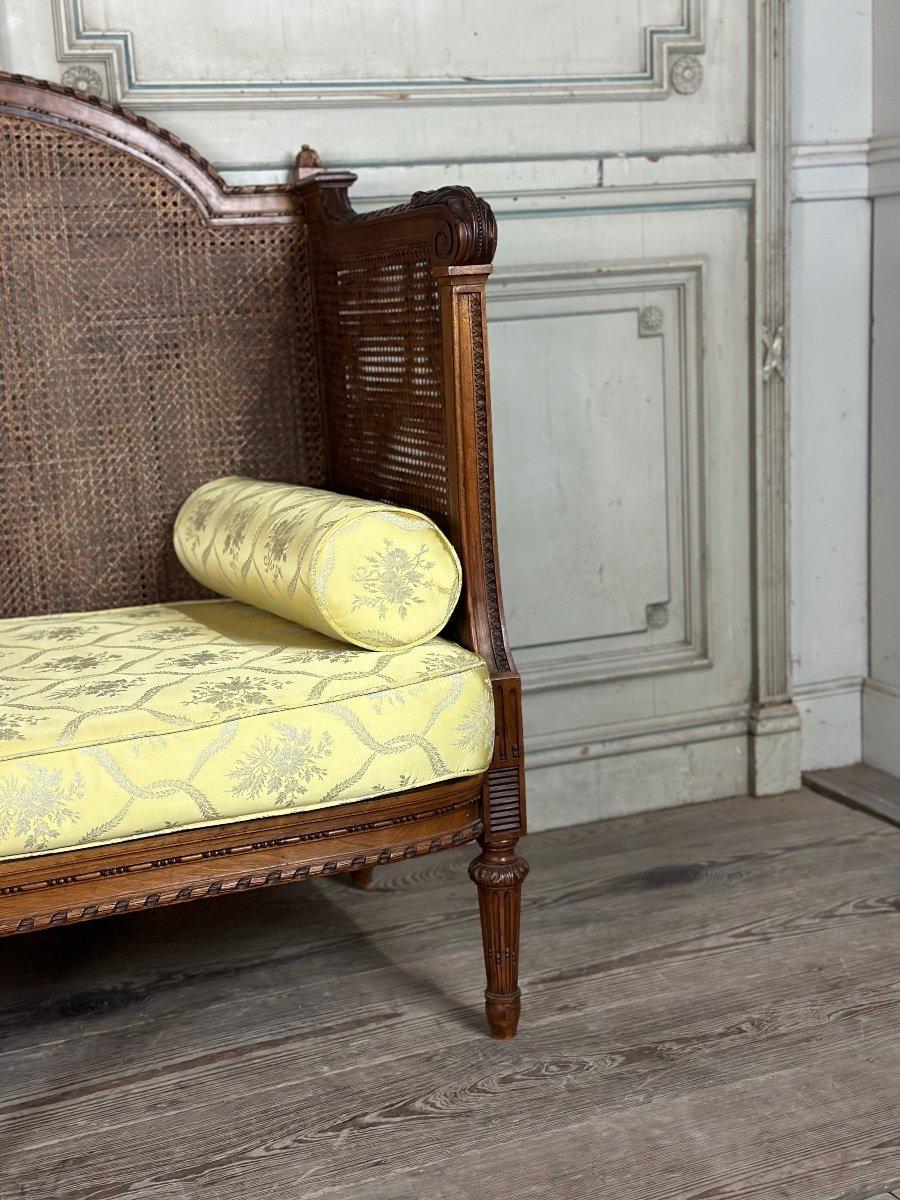 Louis XVI Style Bench In Finely Carved Walnut.
Double Cannage.
Fabrics in very good condition.