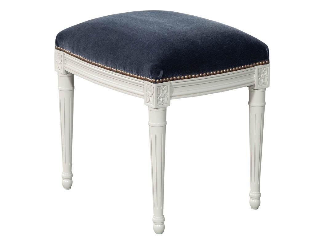 Louis XVI Style Bench Stool with Rich Velvet Material In Excellent Condition In North York, ON