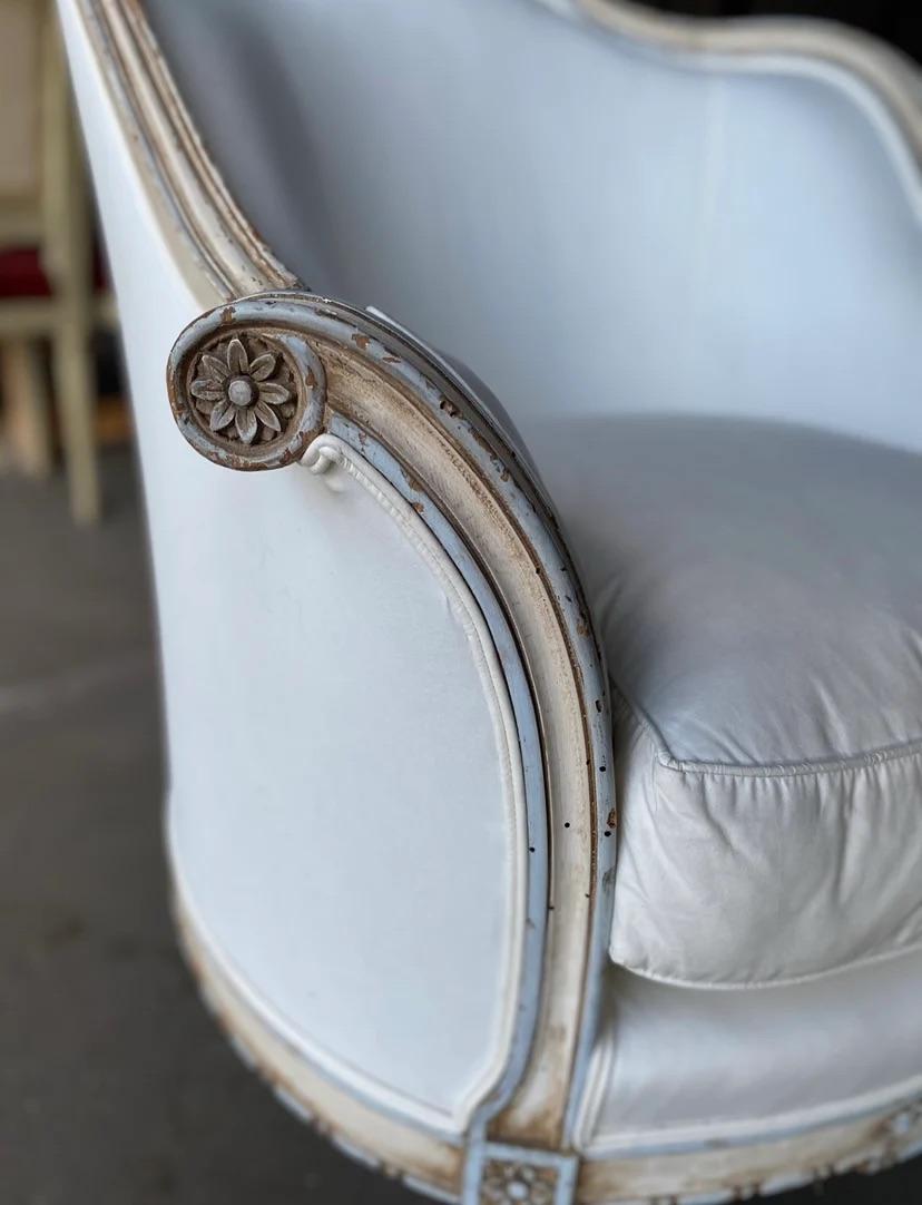 Louis XVI Style Bergere Chairs In Good Condition For Sale In San Angelo, TX