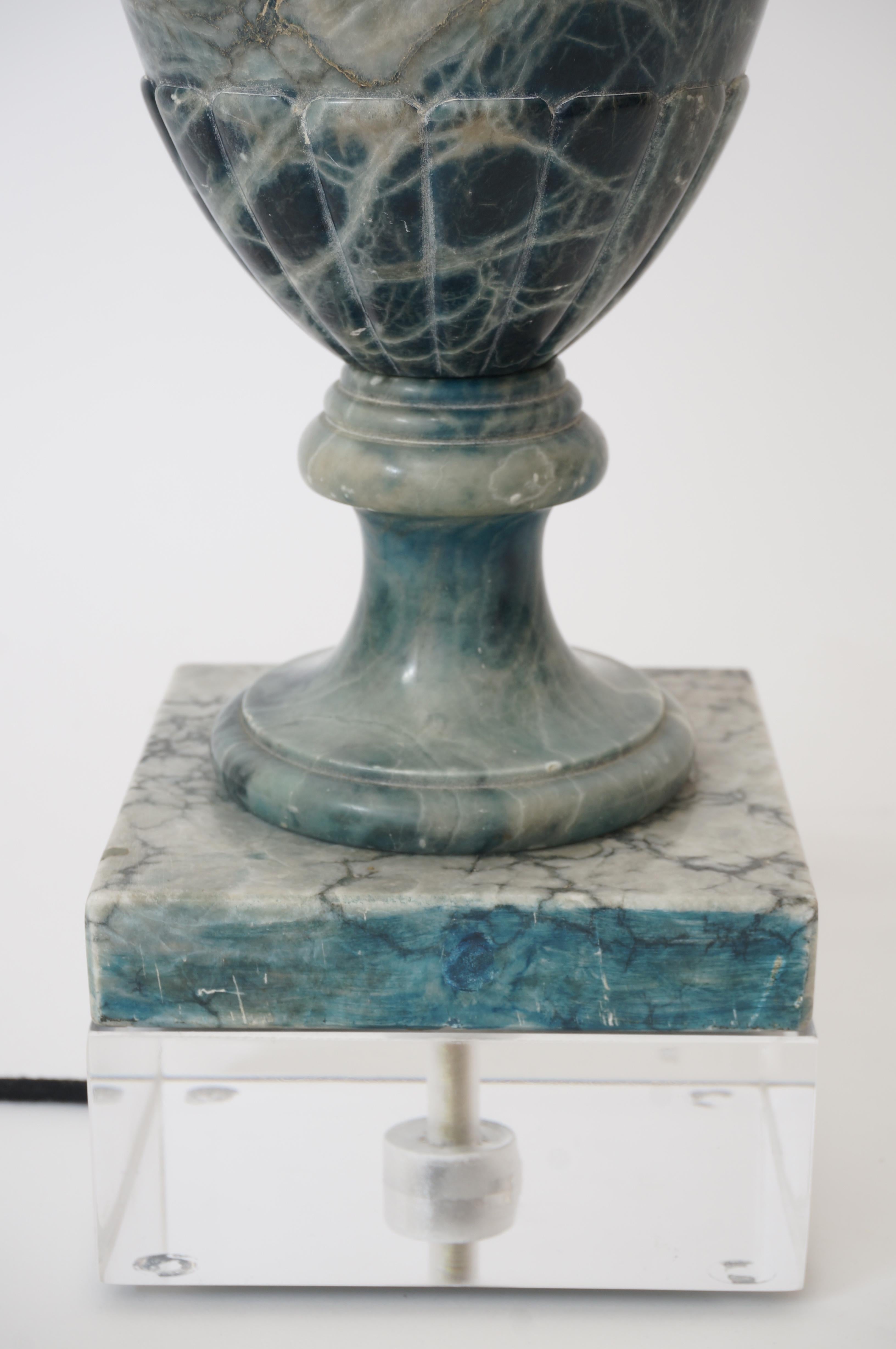 20th Century Louis XVI Style Blue/Gray Marble Table Lamp For Sale