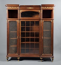 Bibliothèque de style Louis XVI en acajou et bronze doré