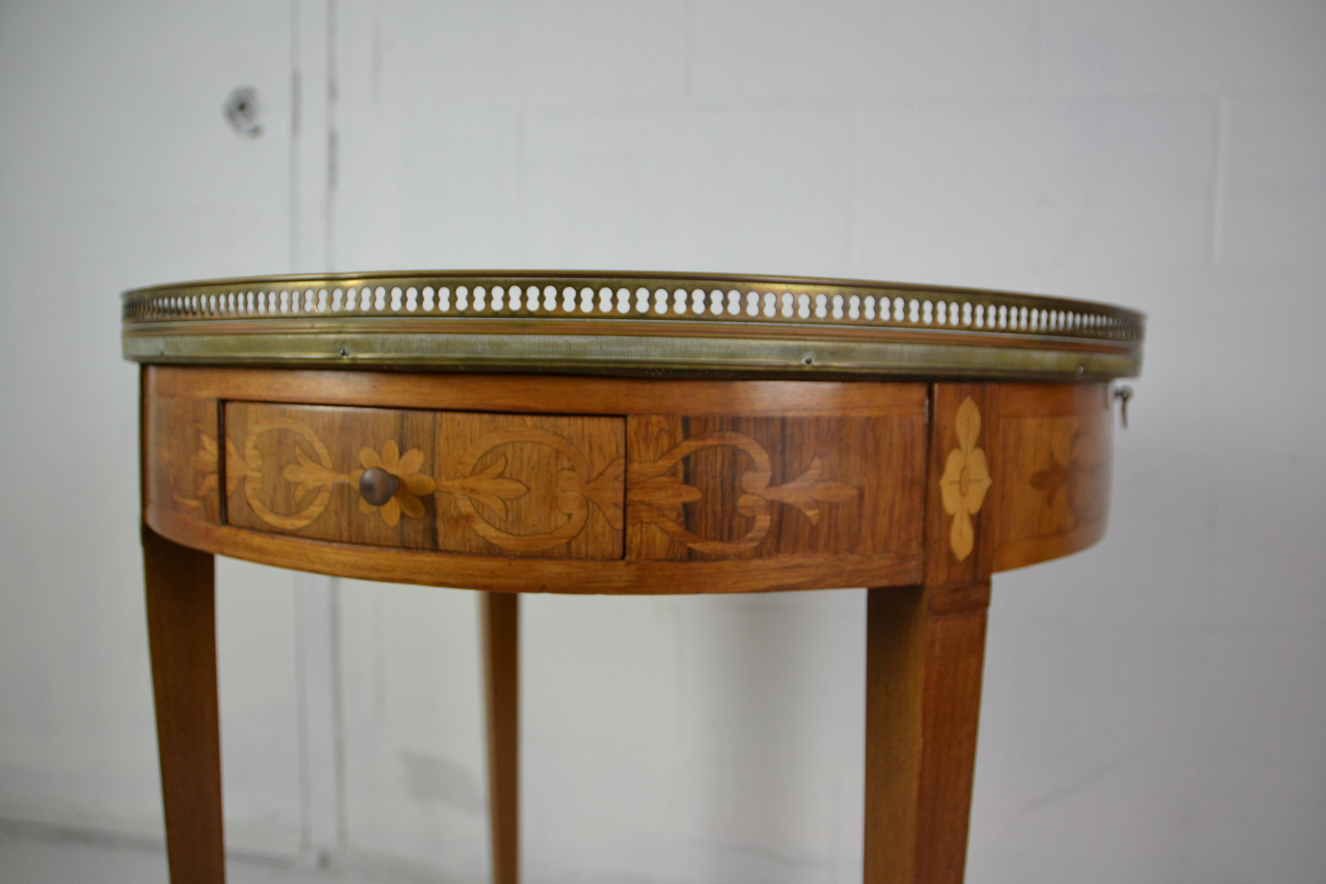 Louis XVI Style Bouillotte Table In Good Condition In Pomona, CA