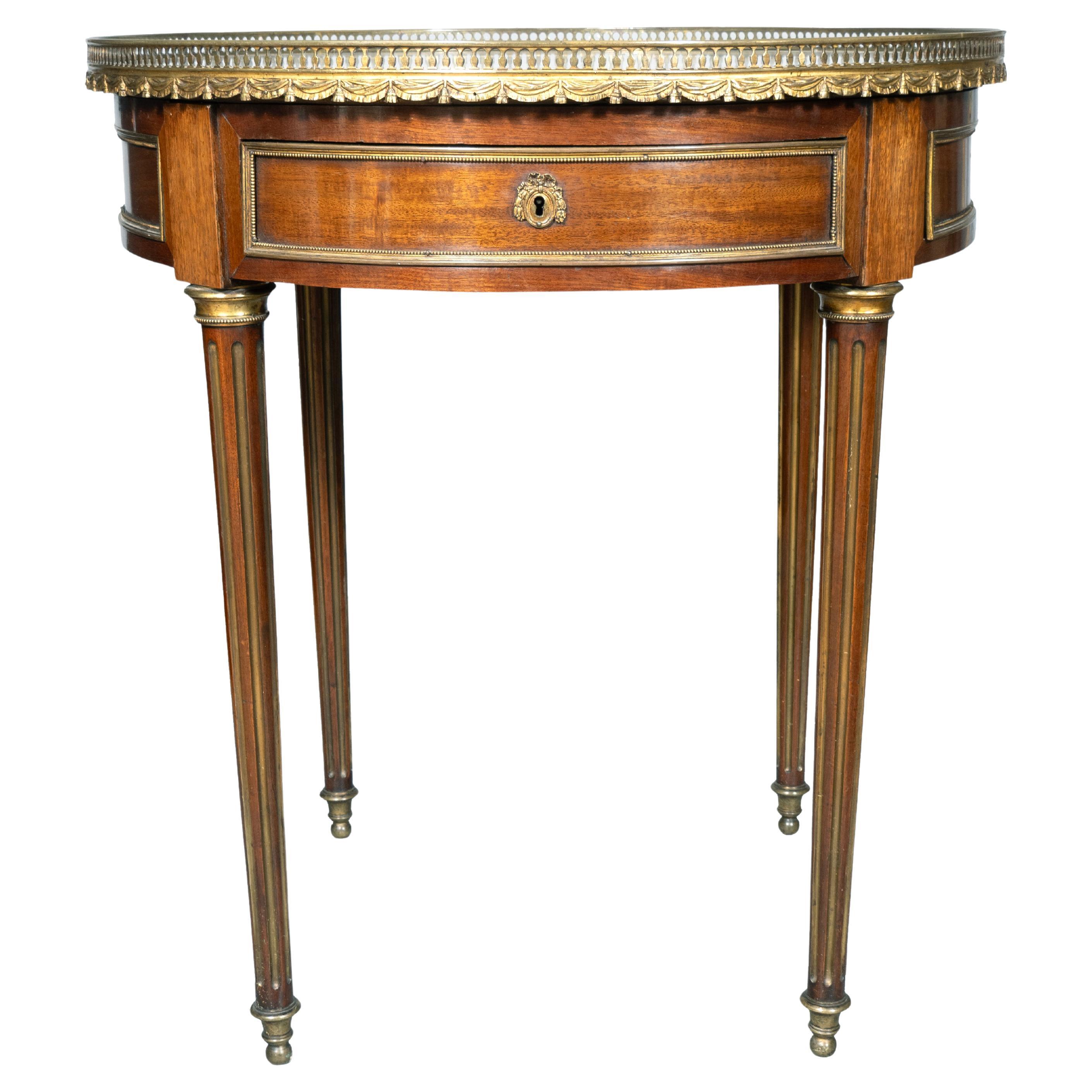Bouillotte-Tisch im Louis-XVI-Stil