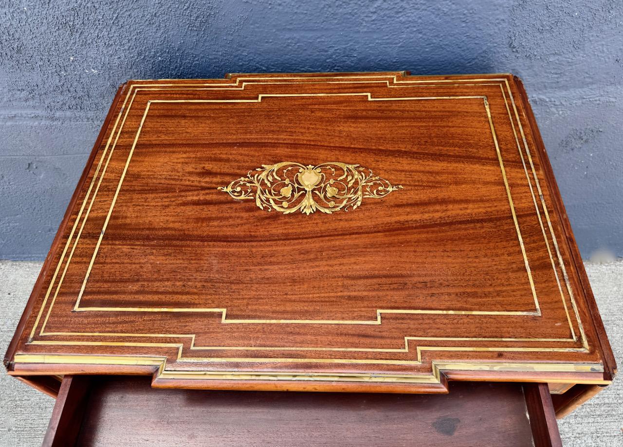 Louis XVI-Style Brass Inlaid Writing Table For Sale 4