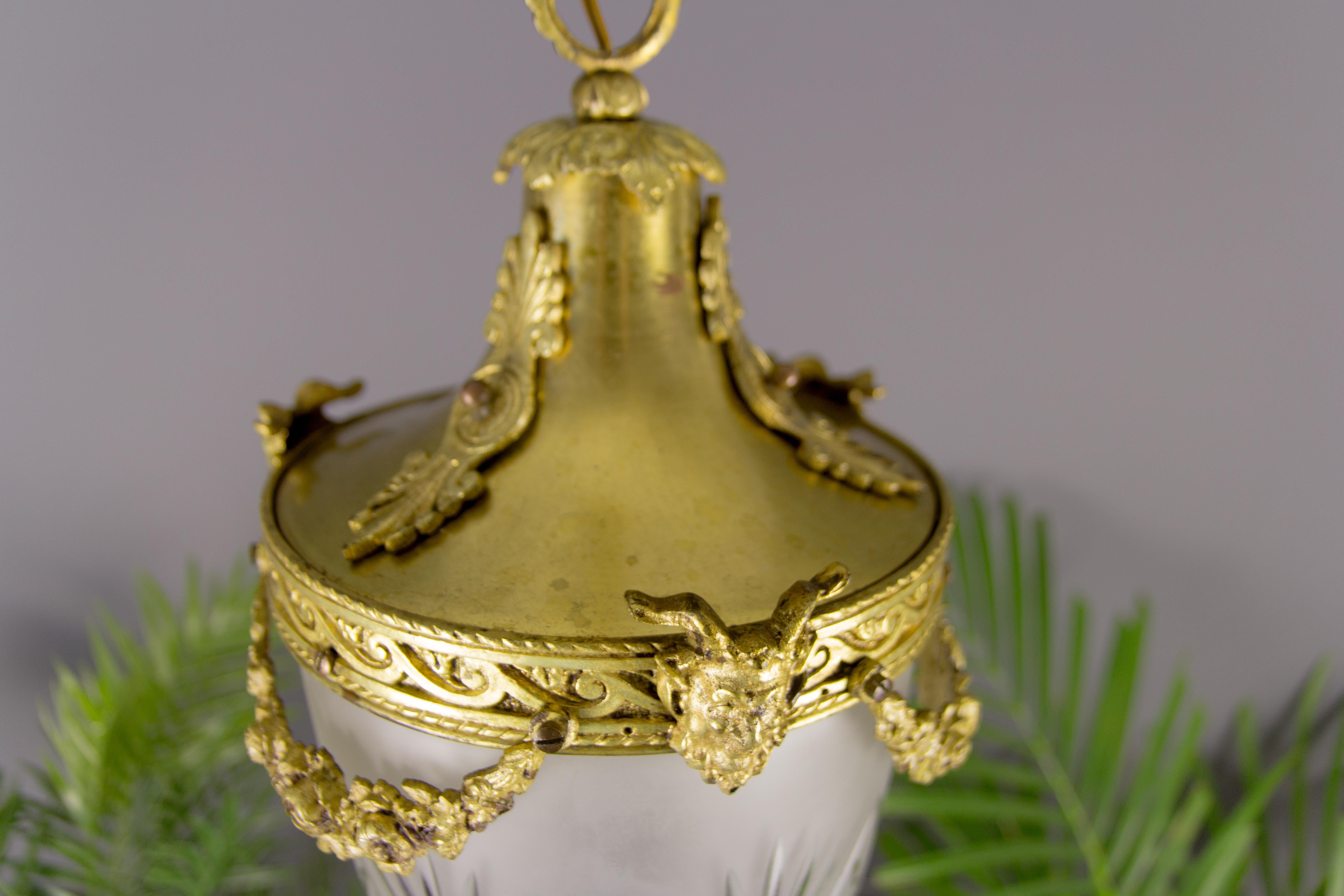 French Louis XVI Style Bronze and Cut-Glass Hall Lamp Lantern Pendant In Good Condition In Barntrup, DE