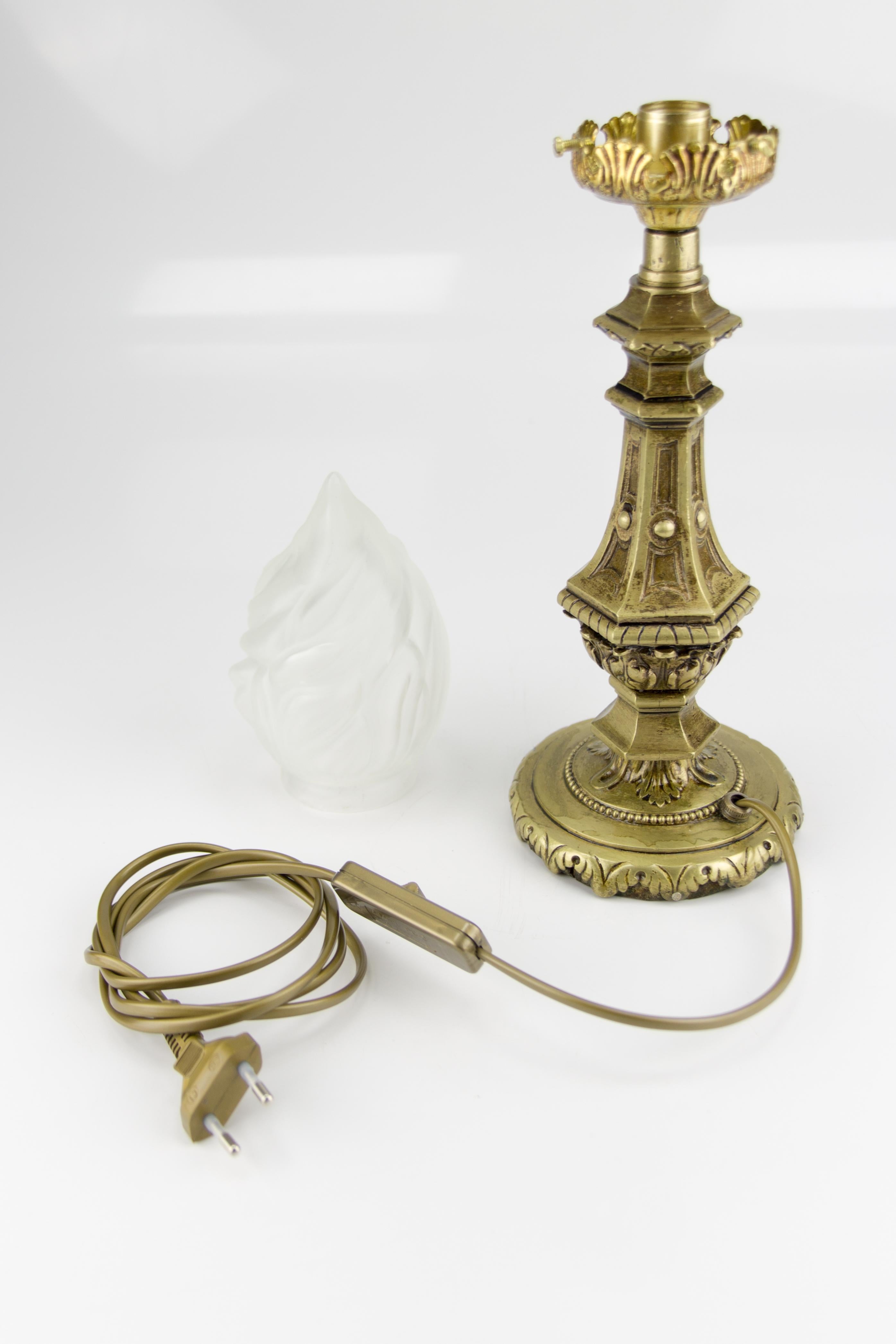 Louis XVI Style Bronze and White Frosted Glass Flame Shade Table Lamp, 1930s 8