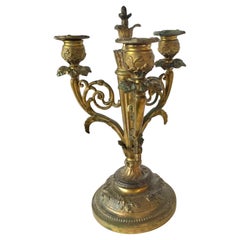 Chandelier en bronze de style Louis XVI