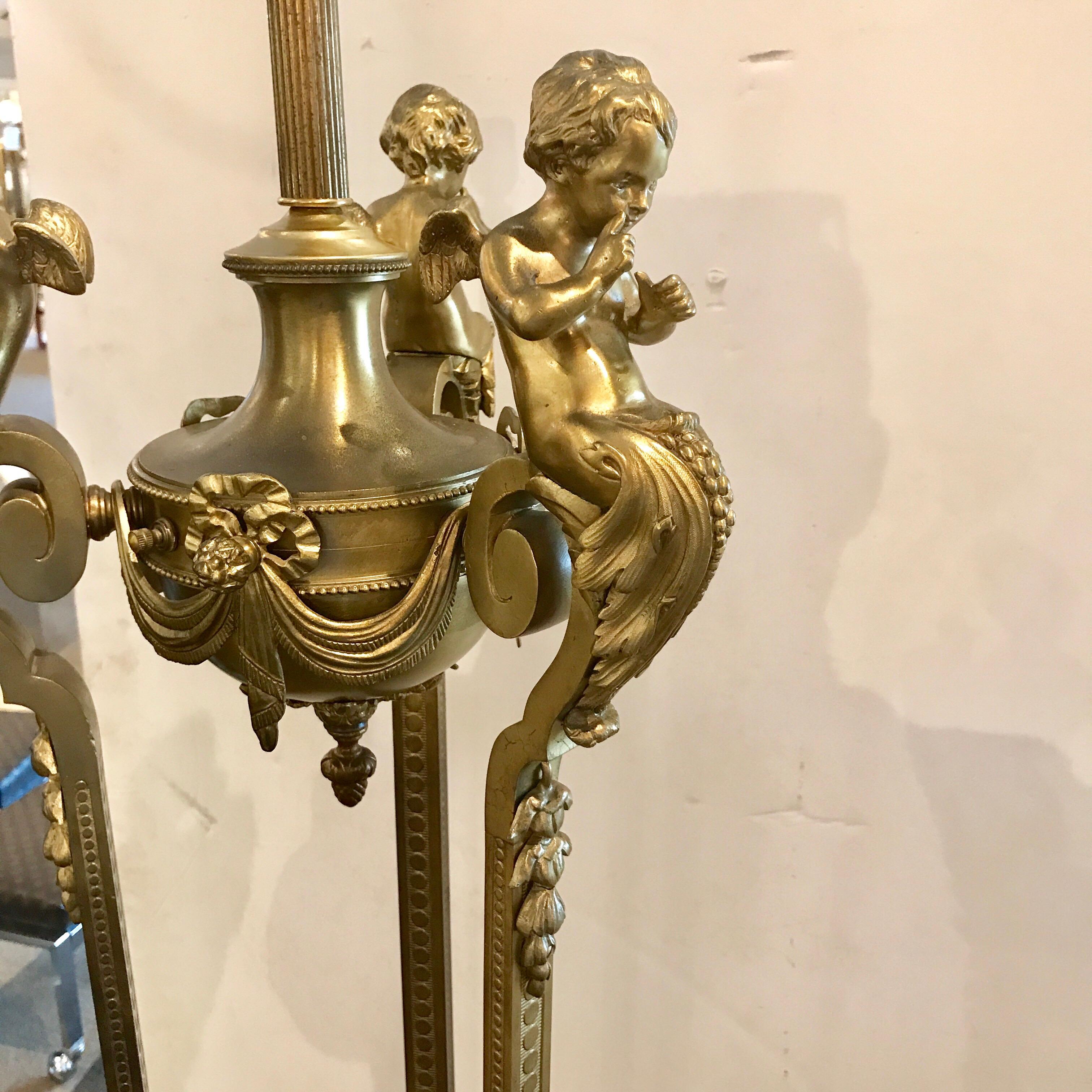 Louis XVI Style Bronze Figural Putti Floor Lamp, in the Manner of François Linke In Excellent Condition For Sale In Atlanta, GA