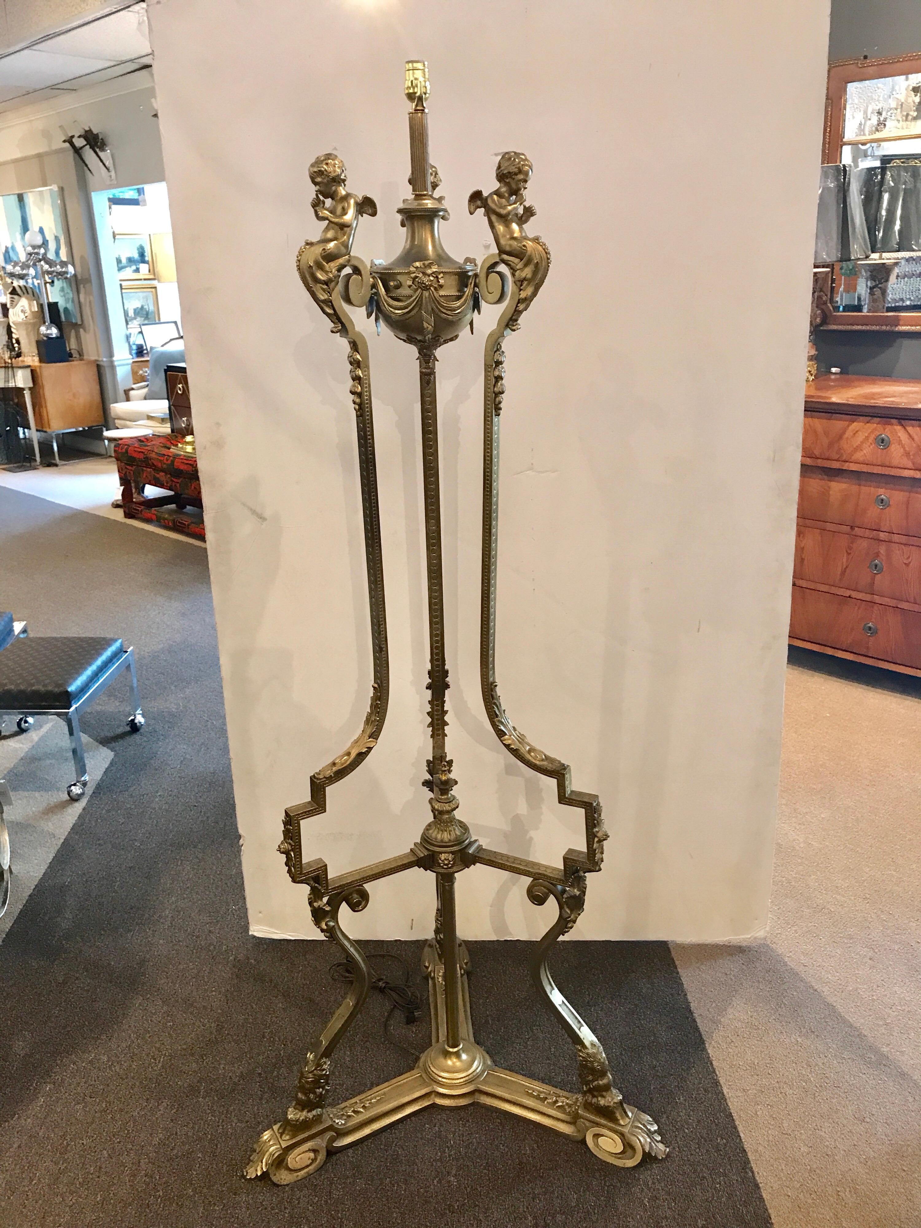 Louis XVI Style Bronze Figural Putti Floor Lamp, in the Manner of François Linke For Sale 1