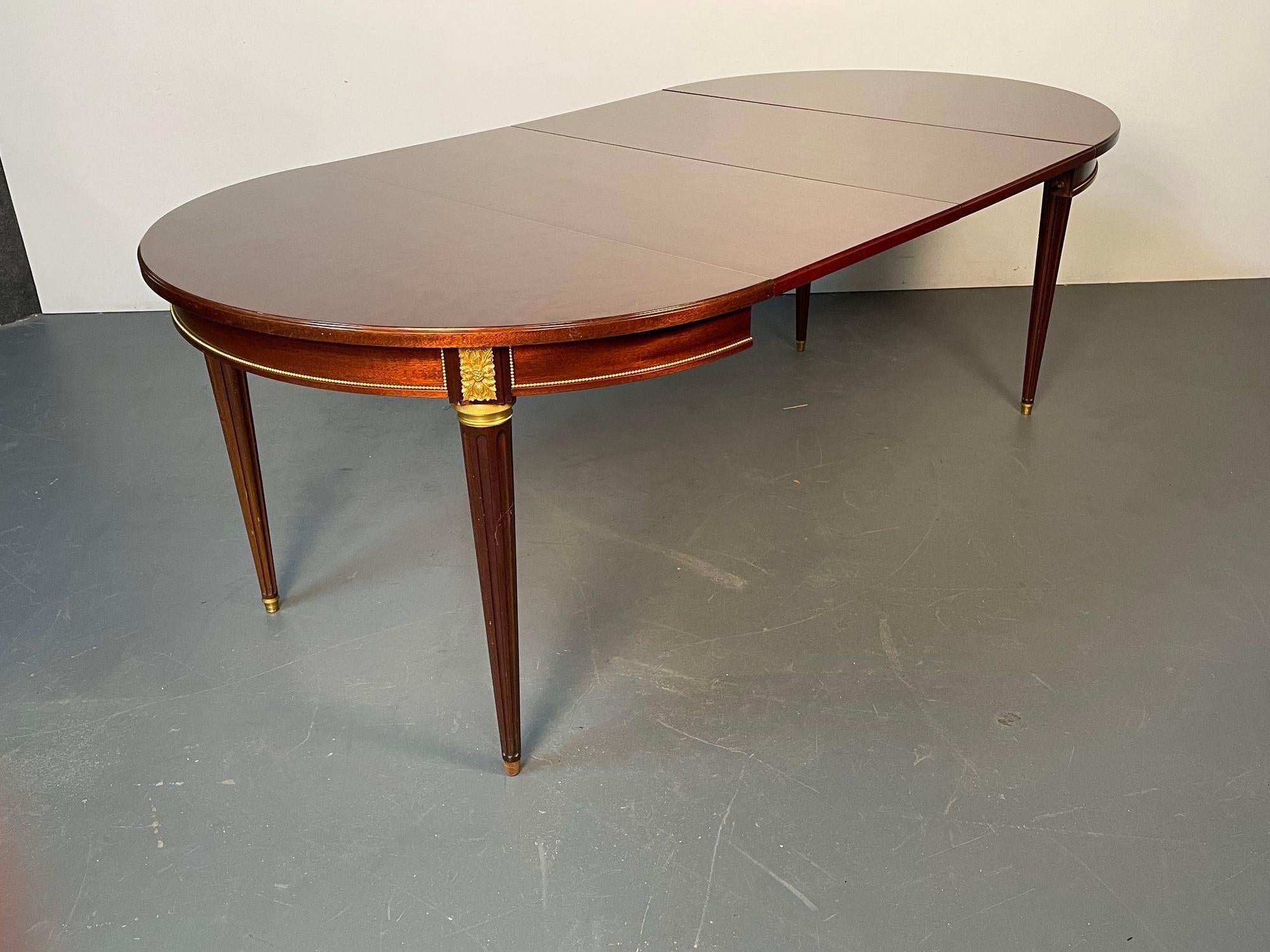 Mid-20th Century Louis XVI Style Bronze Mounted Center or Dining Table, Plum Pudding Veneer For Sale