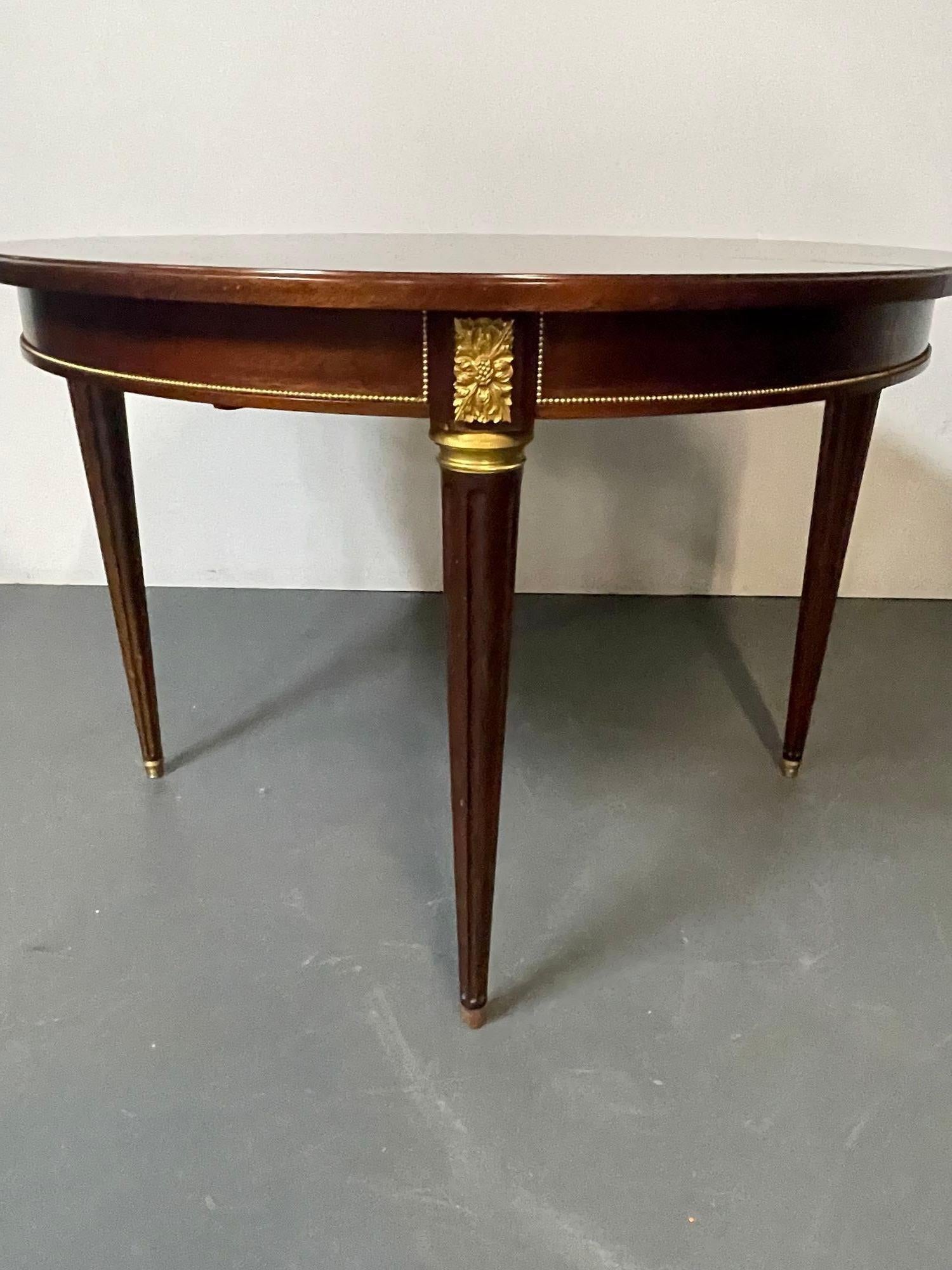 Louis XVI Style Bronze Mounted Center or Dining Table, Plum Pudding Veneer For Sale 4