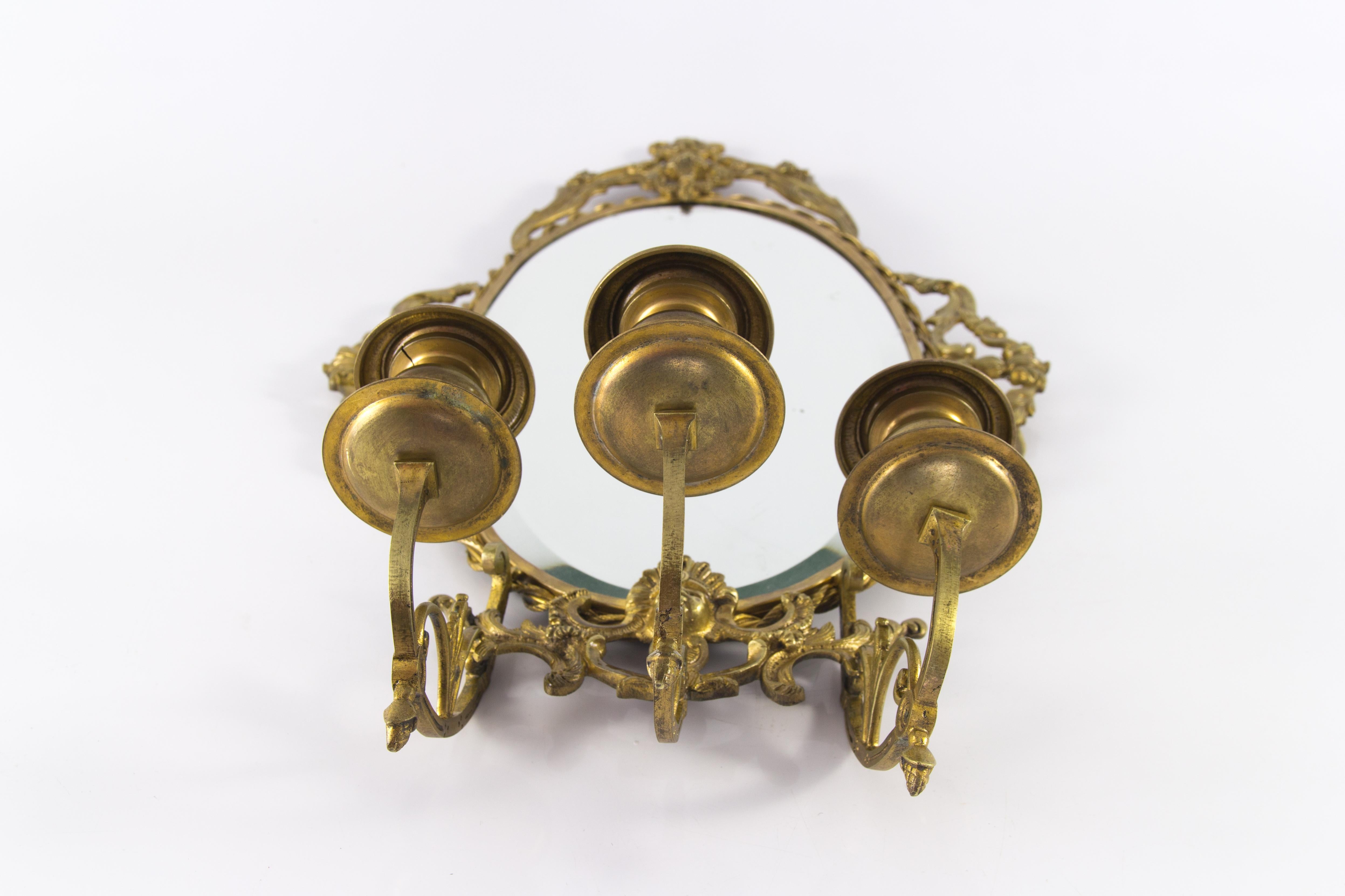 Miroir mural Girandole de style Louis XVI en bronze avec appliques à bougies, vers 1920 en vente 5