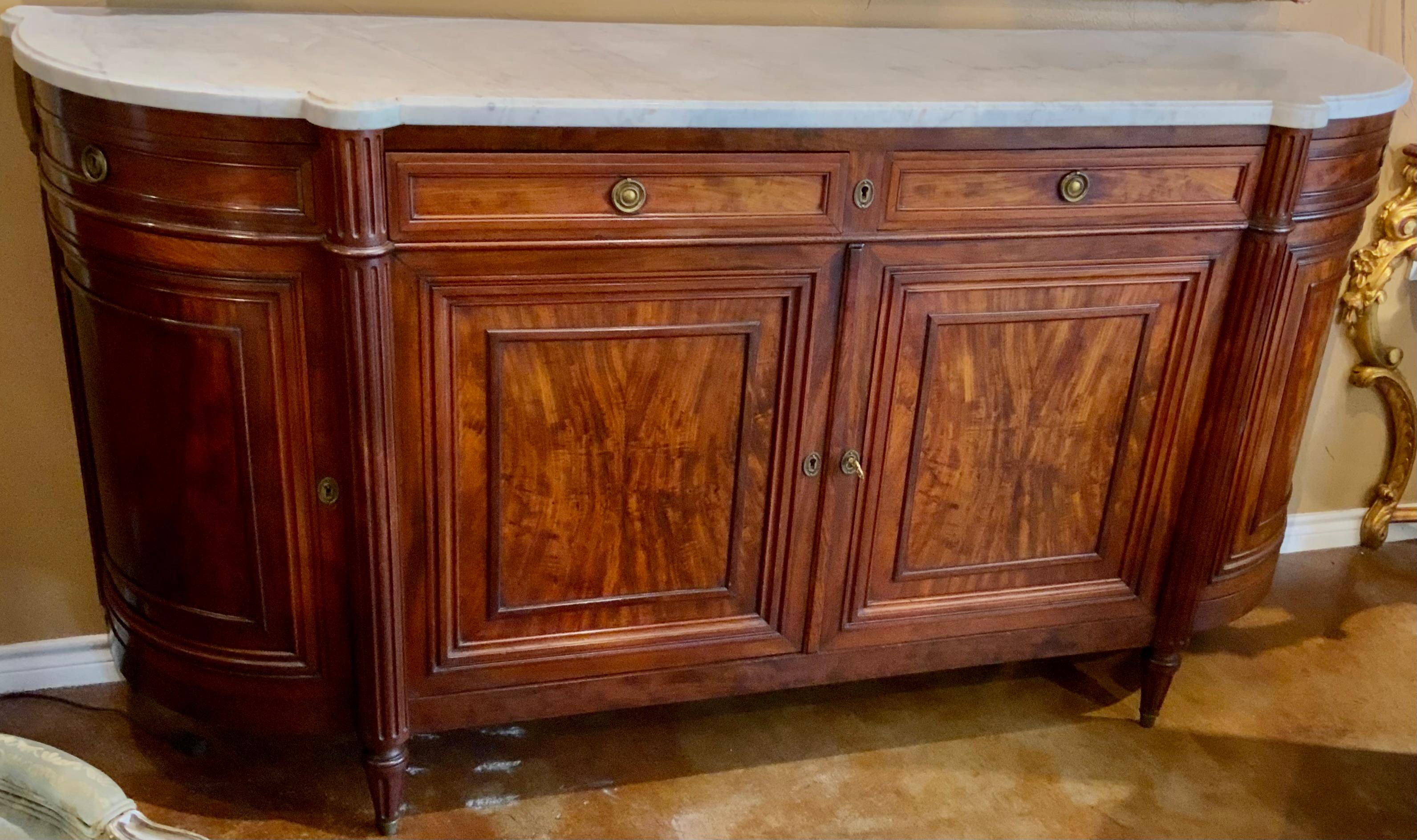 19th Century Louis XVI-Style buffet/sideboard 19th century  For Sale