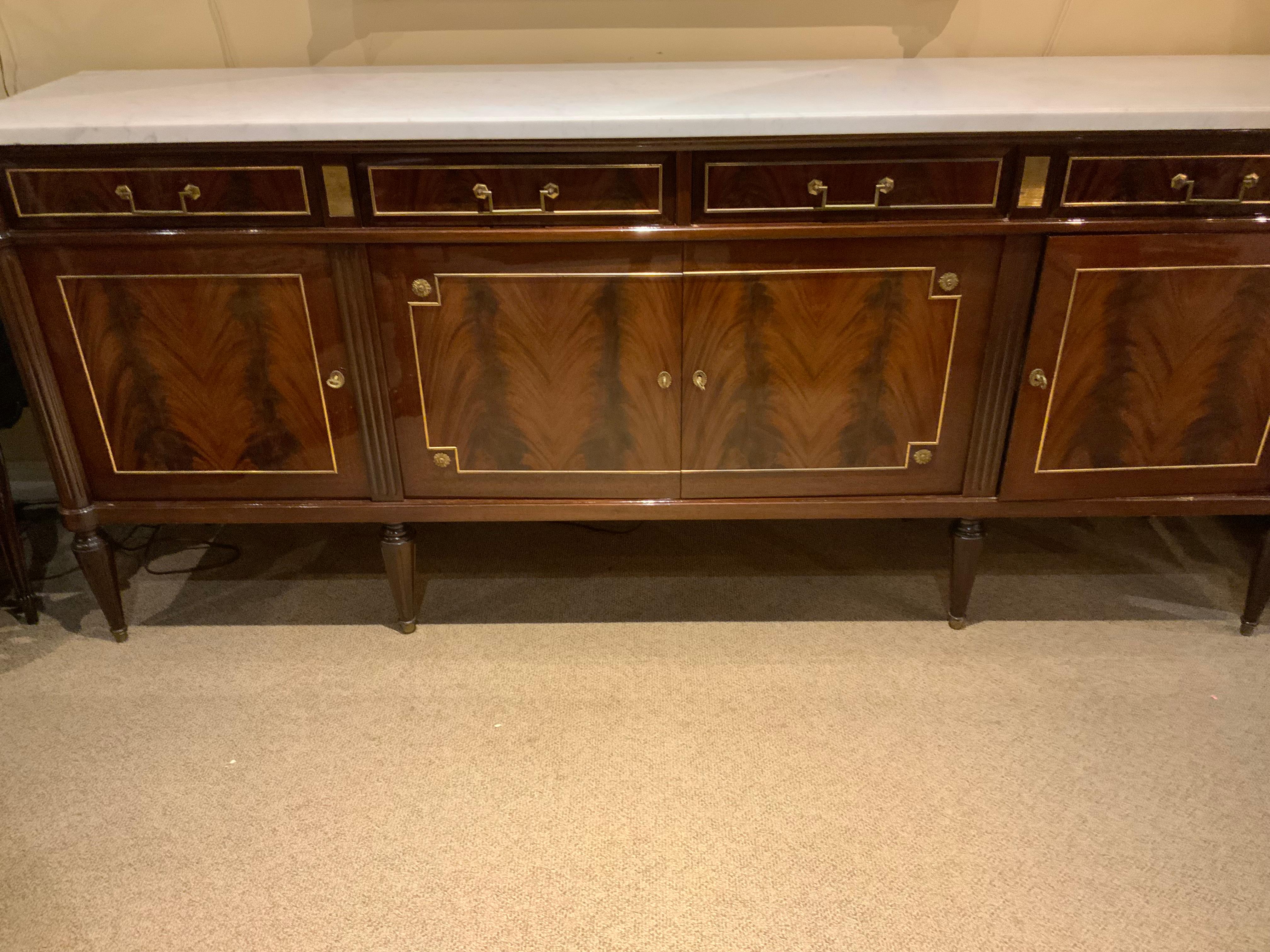 Louis XVI -Style buffet/sideboard mahogany with white marble top 3
