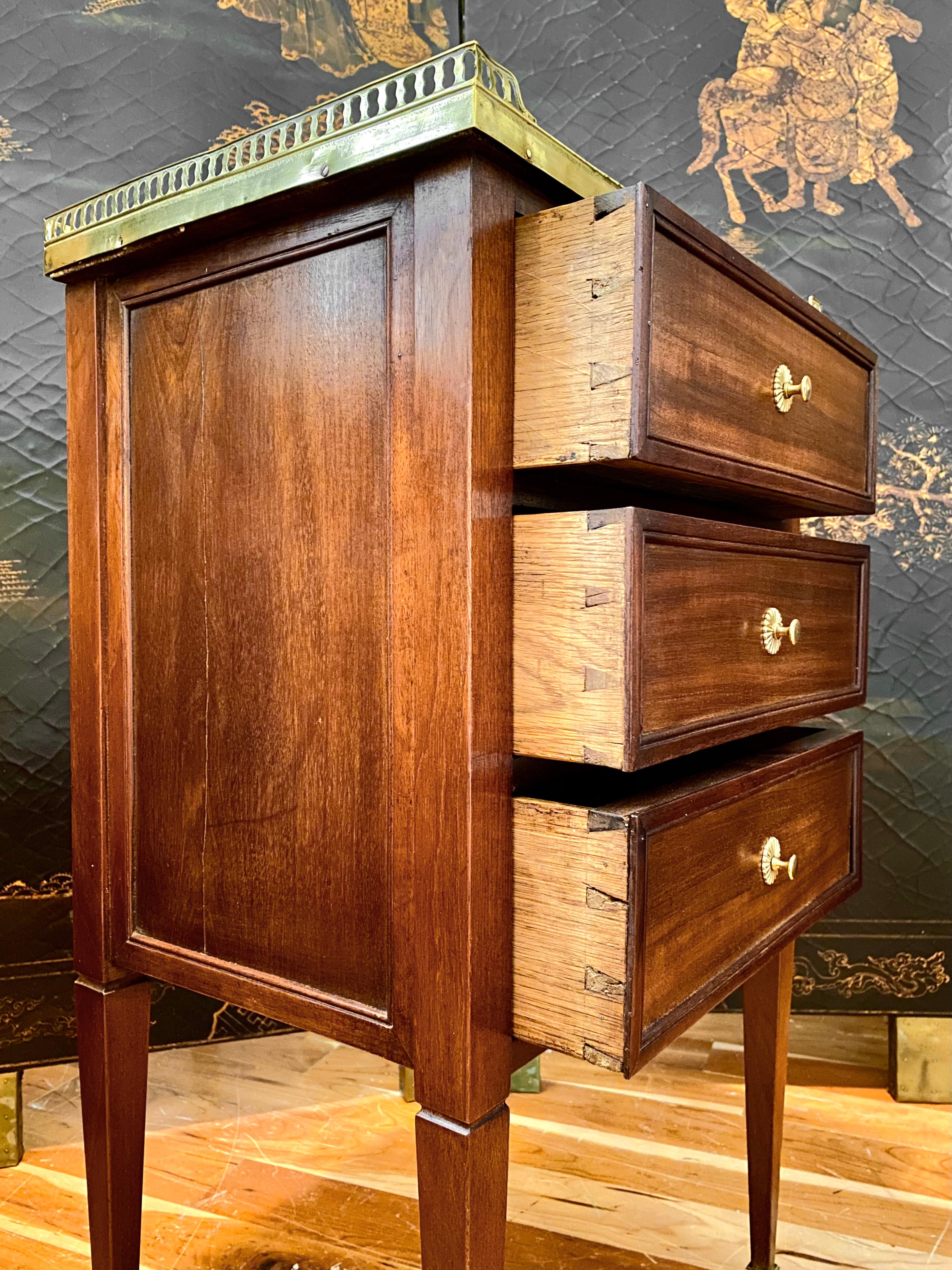 Louis XVI Style Cabinet or Nightstand with Marble Top, Bronze Gallery For Sale 5