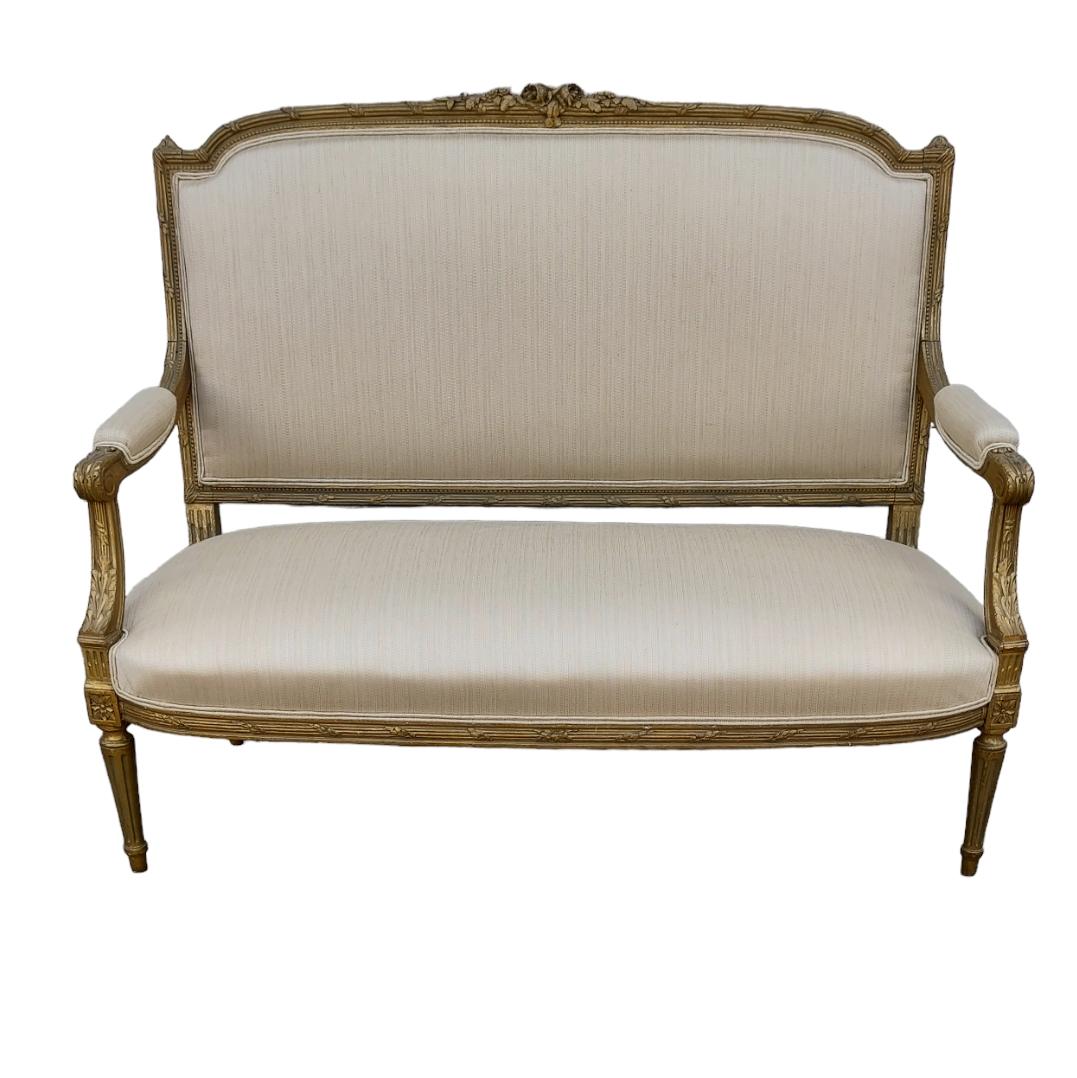 Louis XVI Style Canapé Upholstered circa 1890 For Sale 2