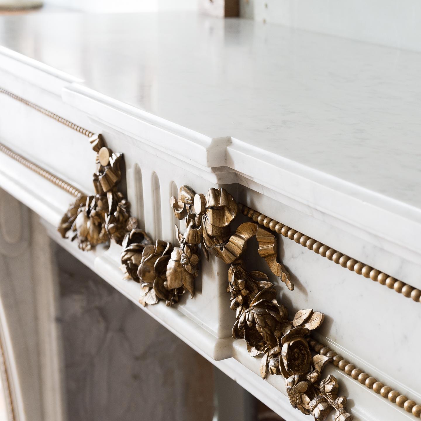 Louis XVI Style Carrara Marble and Ormolu Mounted Fireplace For Sale 14