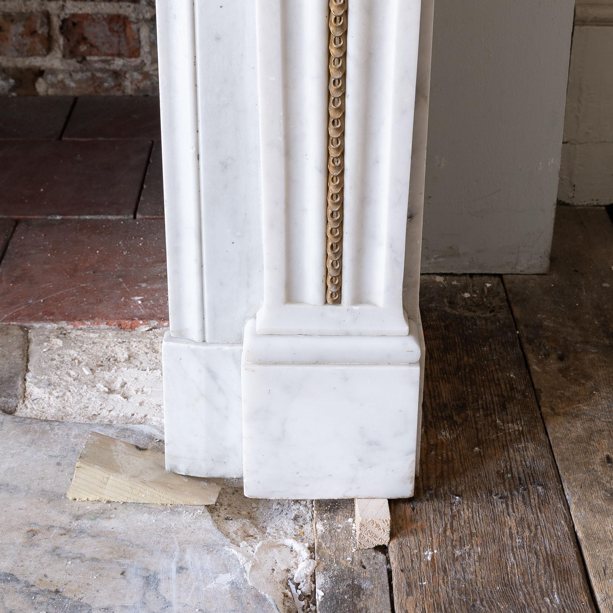 Louis XVI Style Carrara Marble and Ormolu Mounted Fireplace For Sale 7