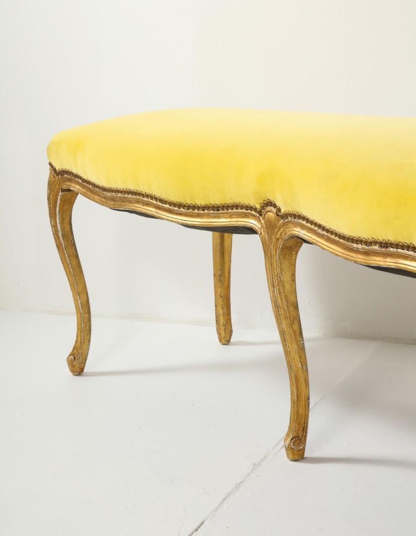 Louis XVI Style Carved and Gilded Bench with Yellow Velvet Top, c. 1930 2
