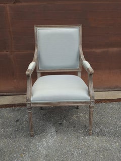 Poltrona rustica intagliata in Oak e imbottita in stile Luigi XVI