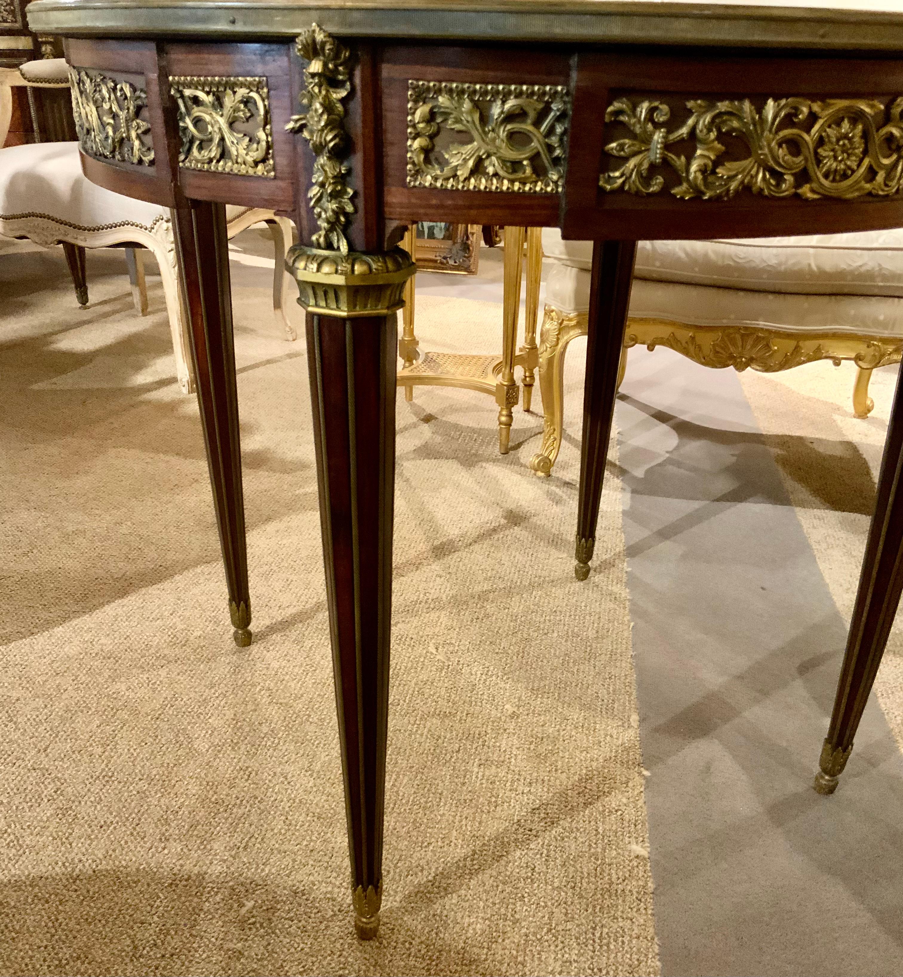 Louis XVI-Style Center Table in Kingwood with Ormolu Mounts For Sale 1