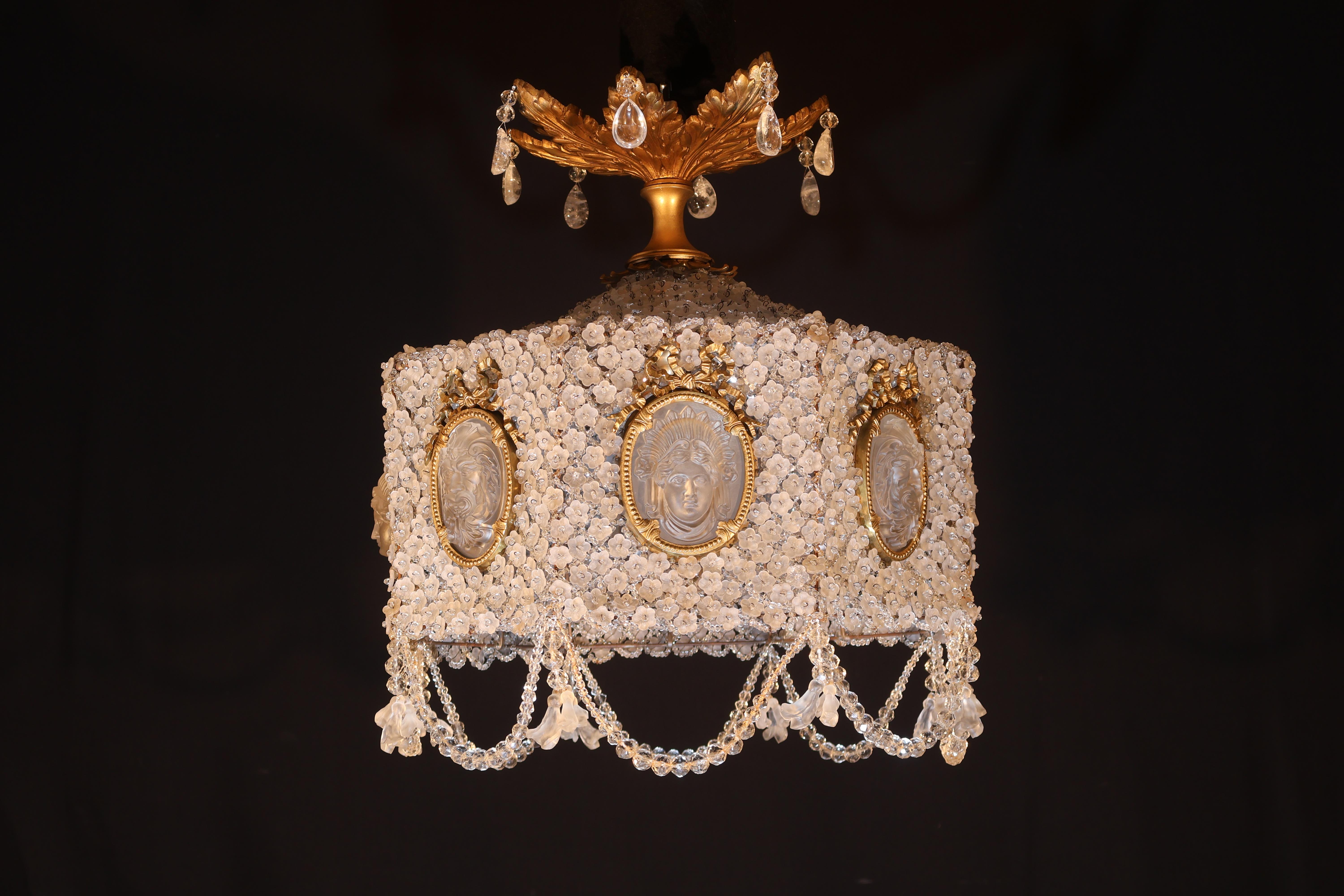 Bronze Louis XVI style Chandelier For Sale