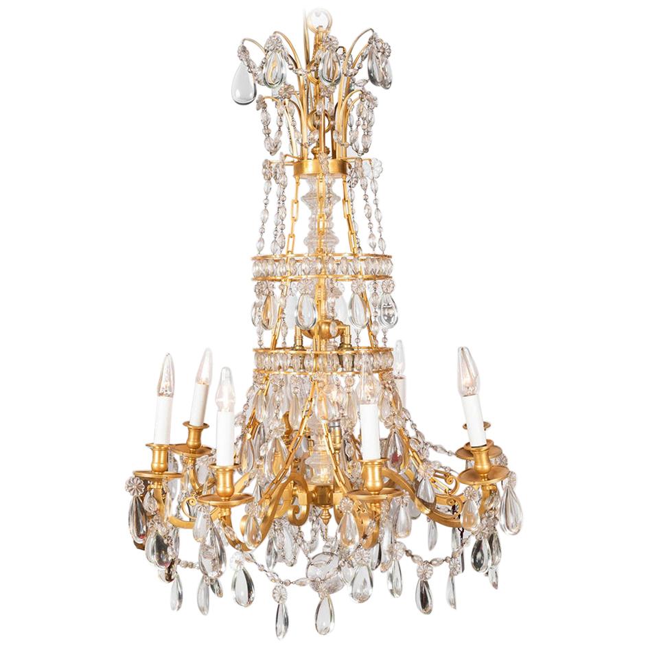 Louis XVI Style Chandelier in Gilt Bronze and Crystal, circa 1900