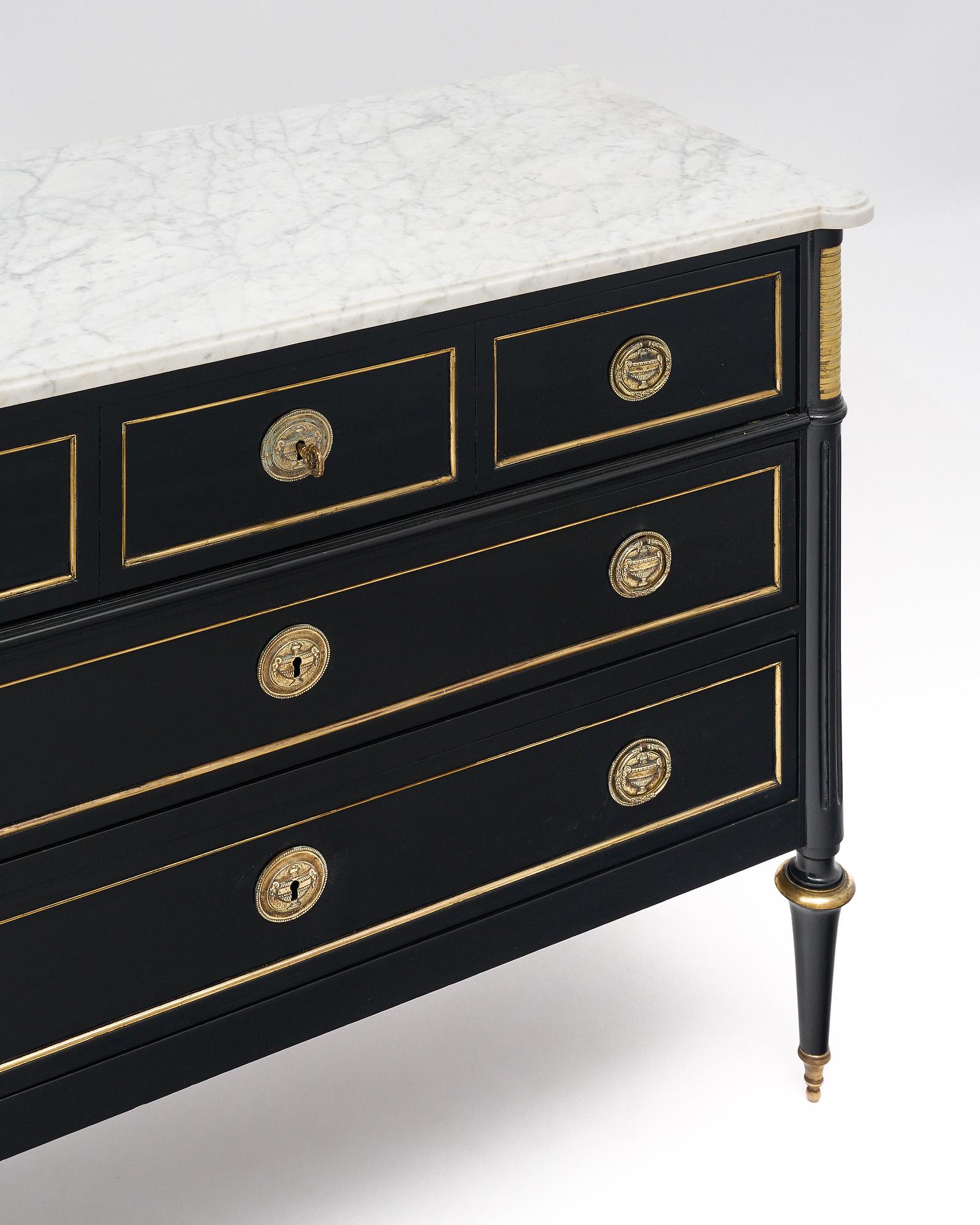 Louis XVI Style Chest of Drawers In Good Condition For Sale In Austin, TX