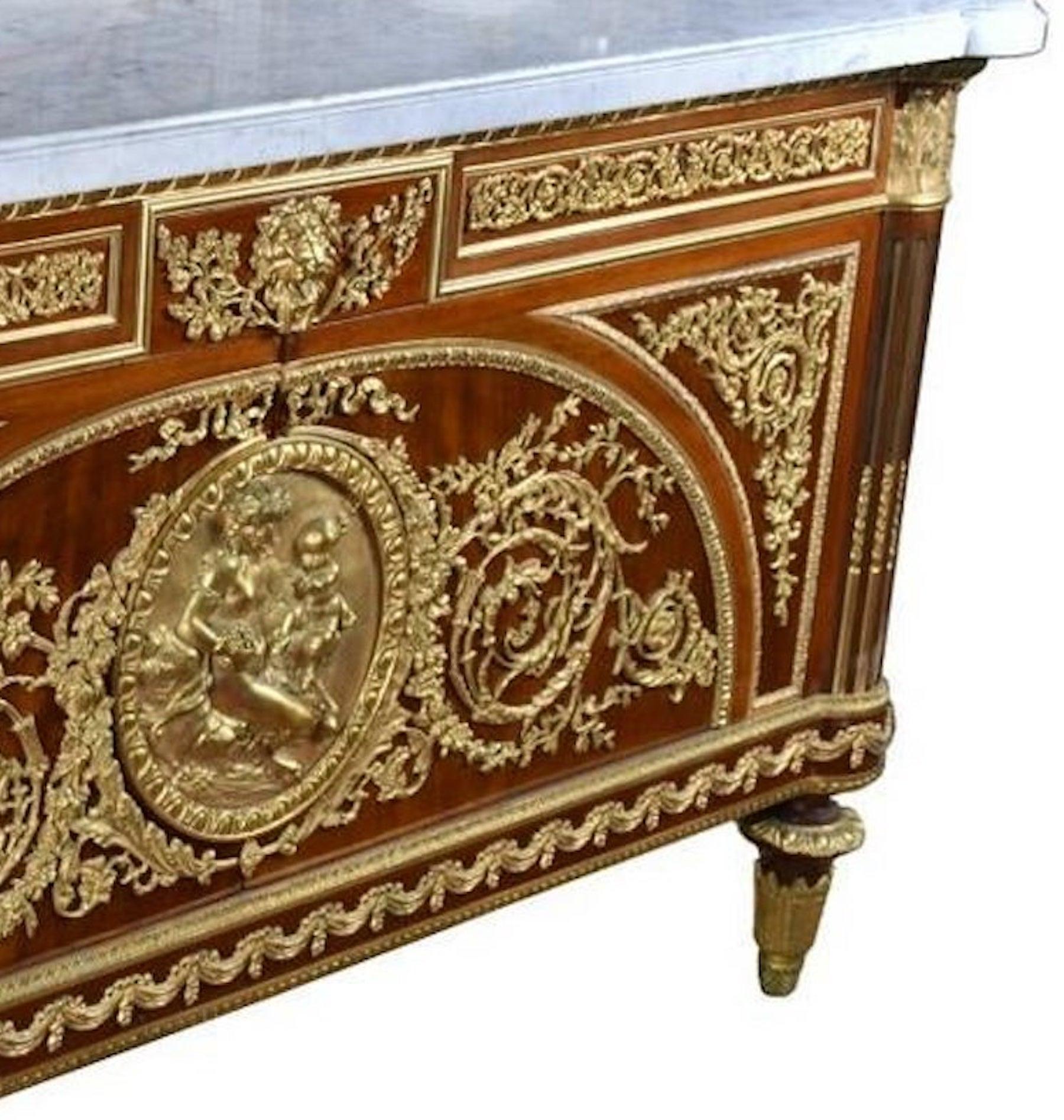 Louis XVI Style Commode after Benneman and Stöckel Model for Marie-Antoinette For Sale 3