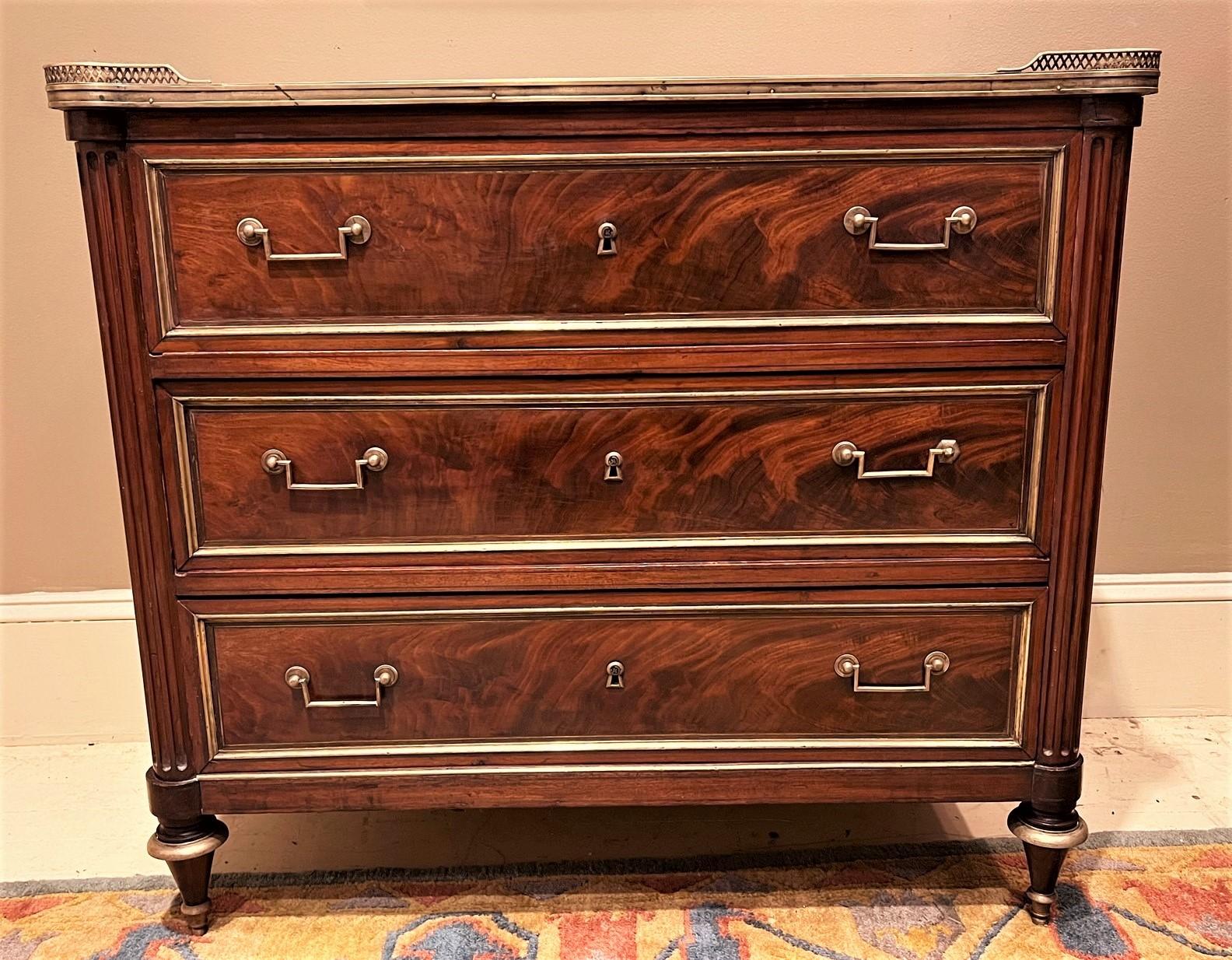 Louis XVI Style Commode with Marble Top & Bronze Mounts, France, Circa:1860 In Good Condition In Alexandria, VA