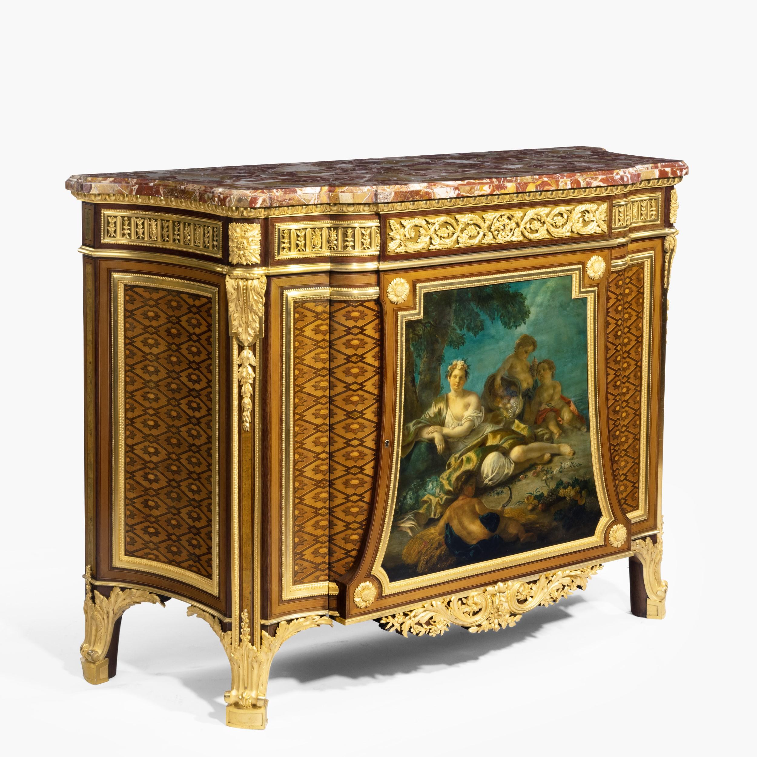 Très belle commode de style Louis XVI en marqueterie et bronze doré
Par Henry Dasson

D'après un modèle de Jean-Henri Riesener, fourni à Marie-Antoinette pour Versailles. Construit en bois de lièvre finement patiné, avec une plate-forme en marbre