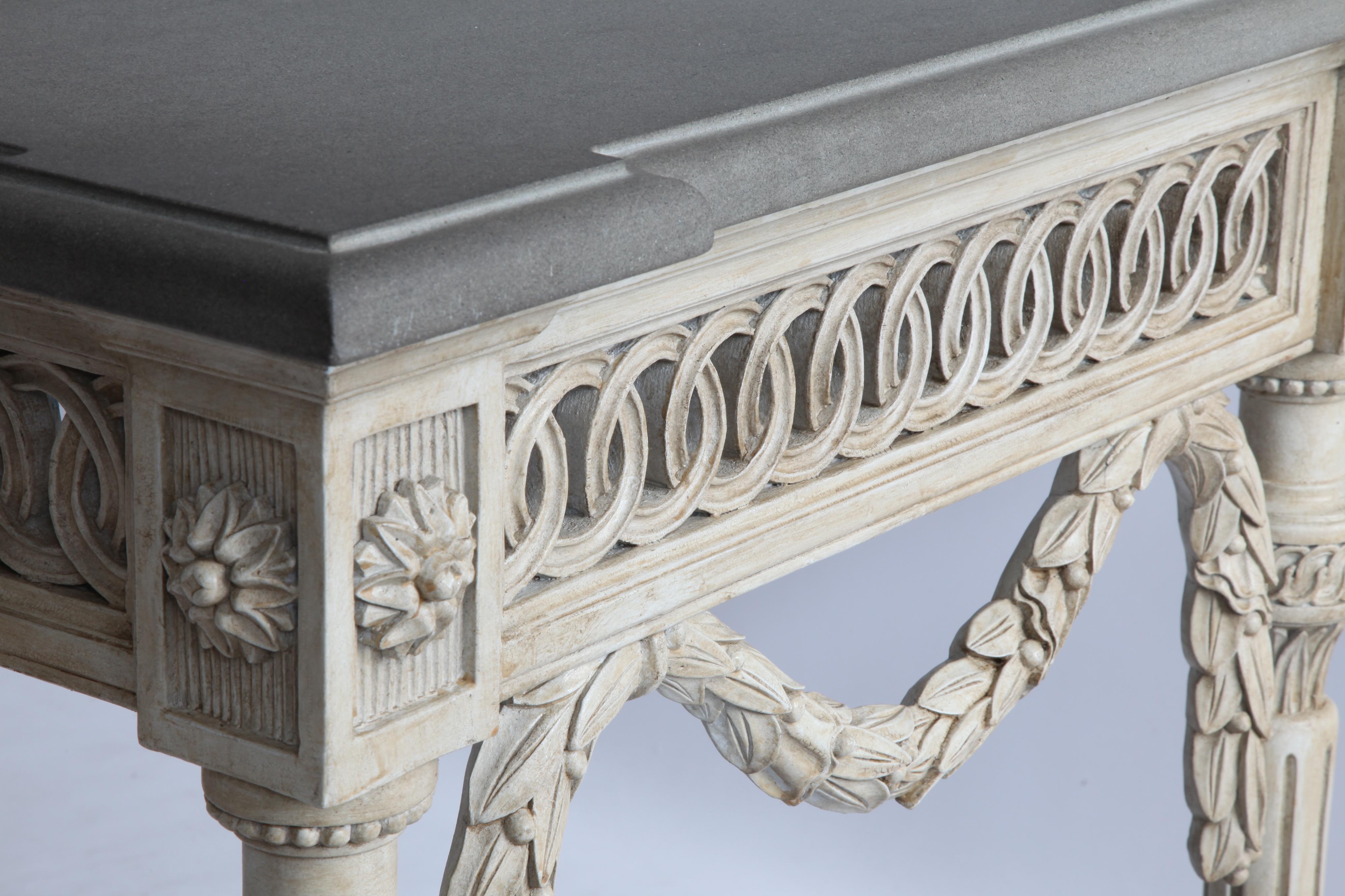 Louis XVI Style Console Table Hand Carved in Wood and Finished in French Grey For Sale 1