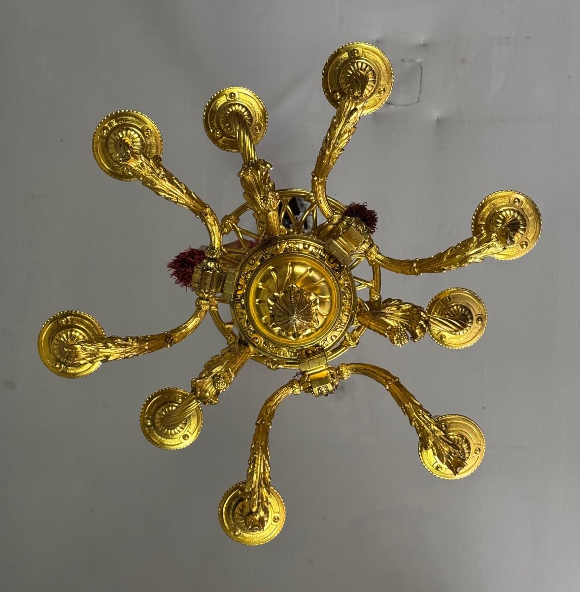 Lampadario Corbeille in stile Luigi XVI in bronzo dorato CIRCA 1880 in vendita 4