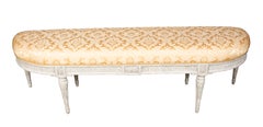 Banc de style Louis XVI peint en crème