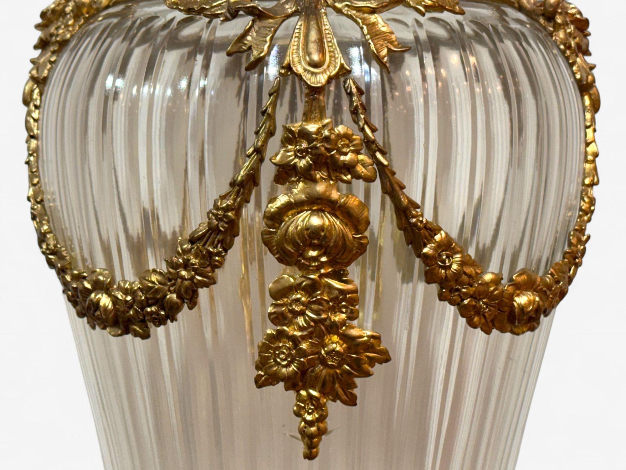 Louis XVI Style, Crystal, Bronze, Monumental Lidded Urns, Italy, 20th c. For Sale 3
