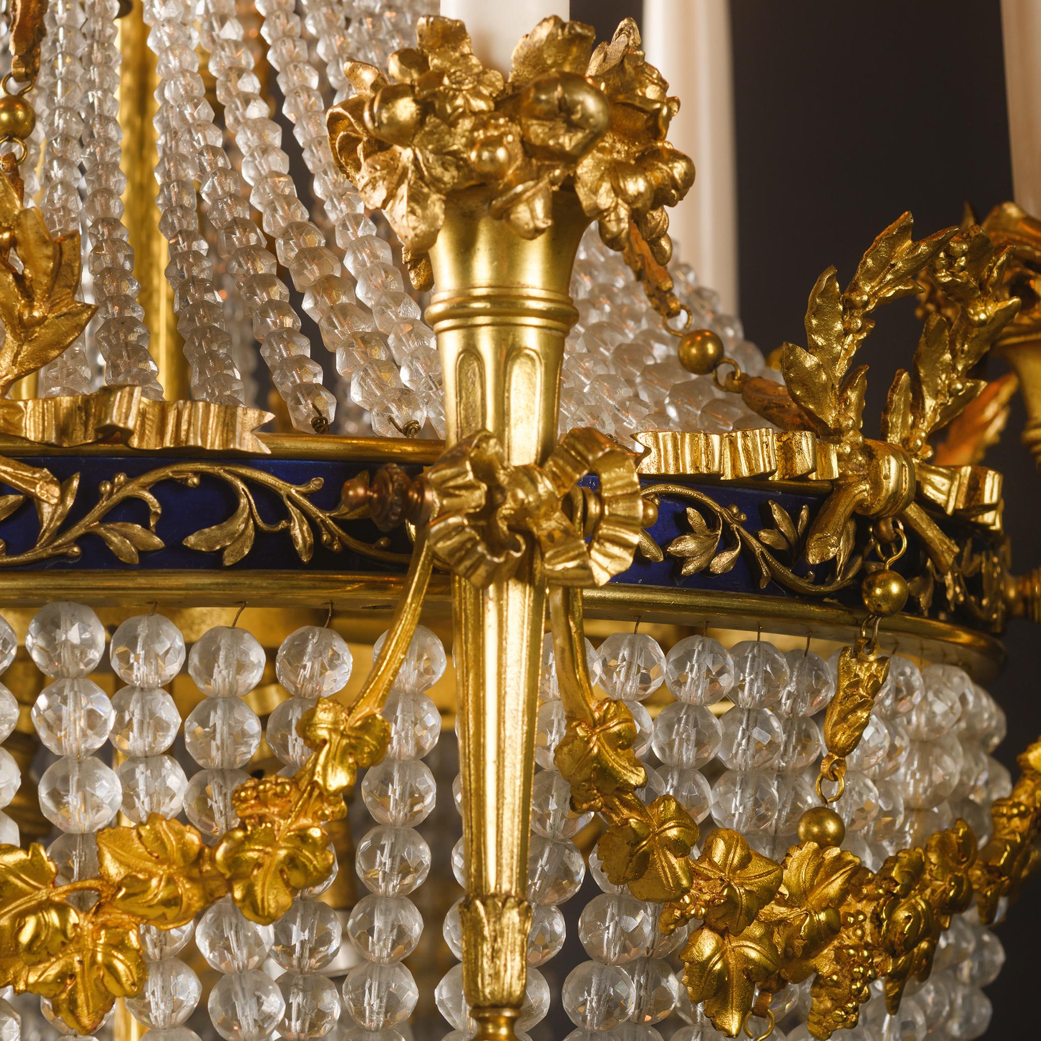 Lámpara de Cristal y Armazón Estilo Luis XVI Francés en venta