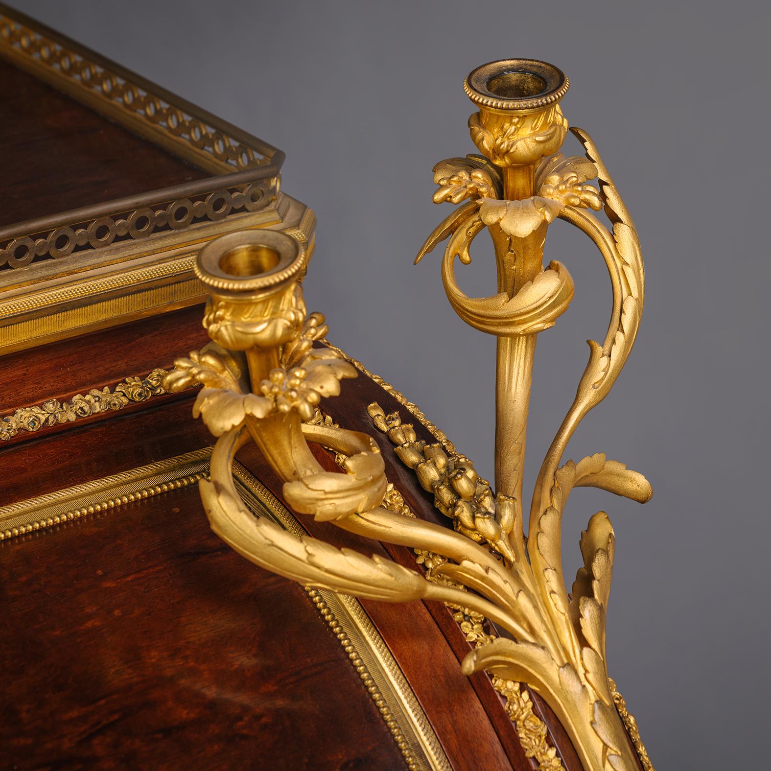 Bureau à cylindre de style Louis XVI, par François Linke en vente 4