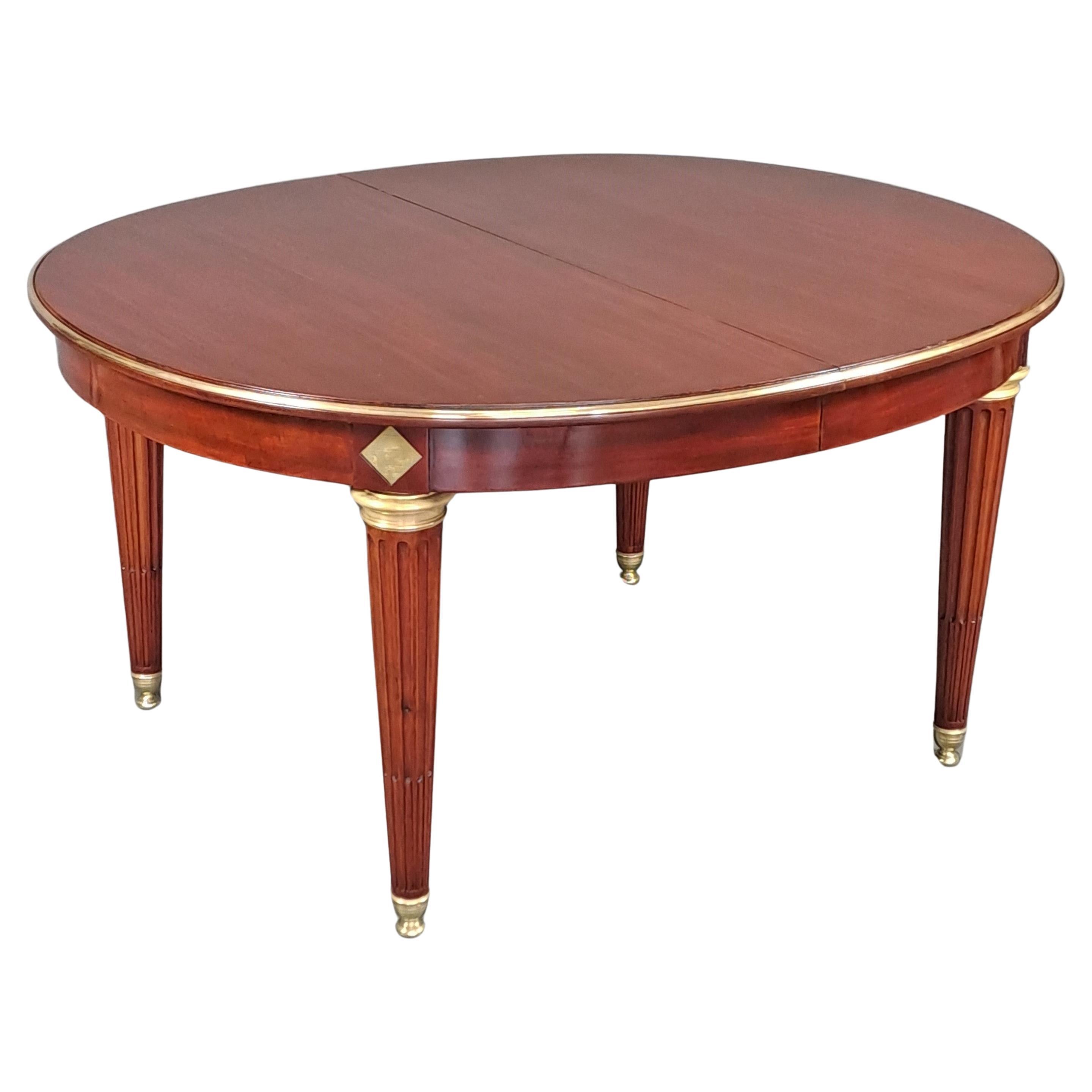 Louis XVI Style Dining Room Table In Mahogany And Gilt Bronze For Sale