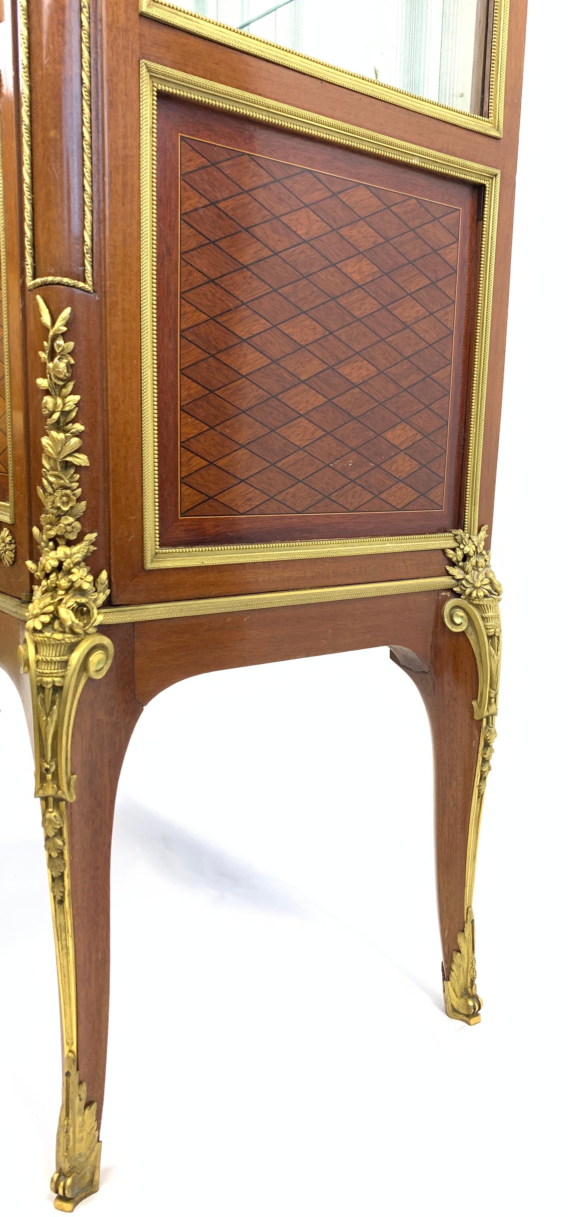 Louis XVI Style Display Cabinet with Ormolu Mounts, Maison Krieger For Sale 6