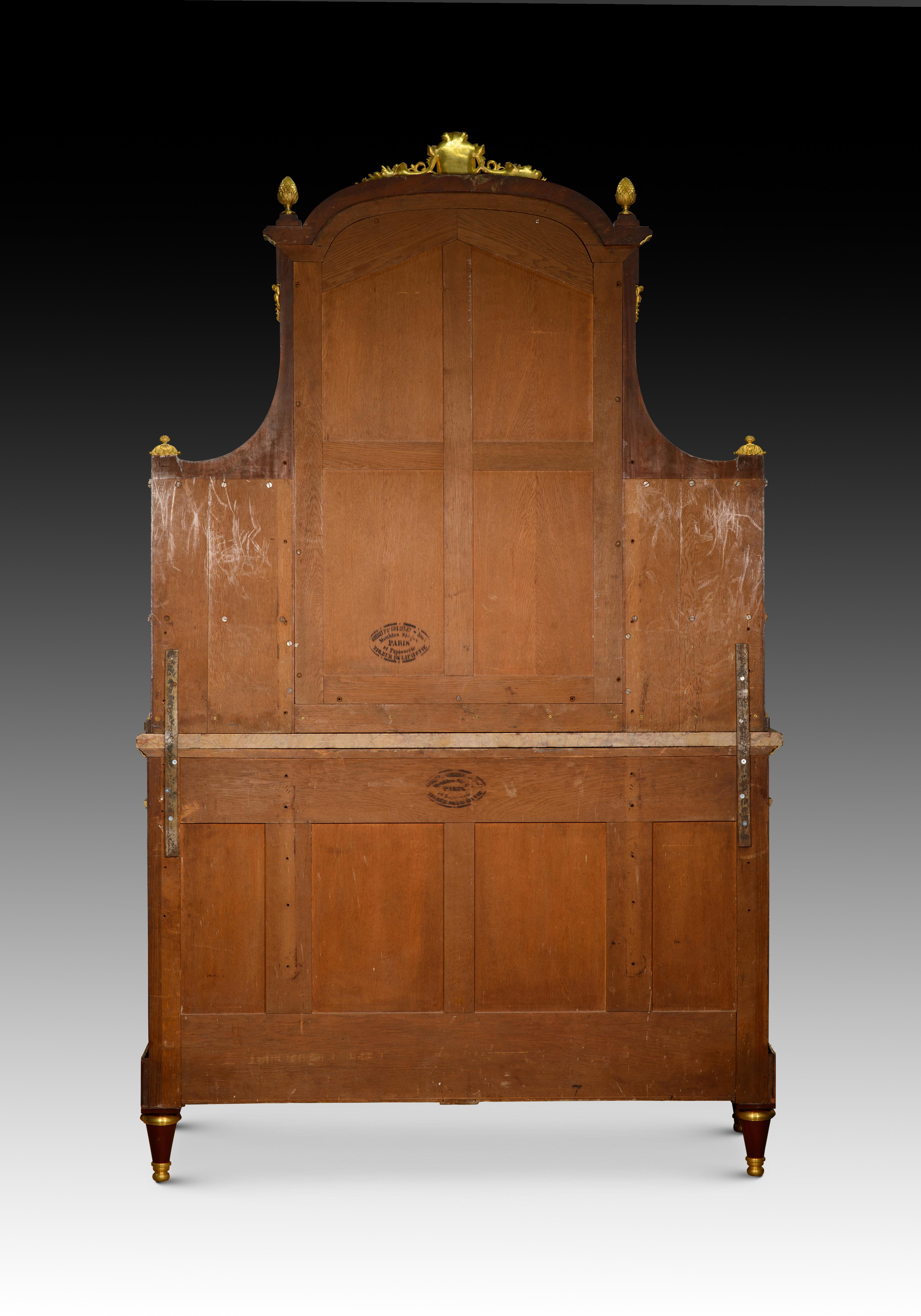 Louis XVI style dressing table. Woods, etc. Guéret Frères, Paris, France, 19th c For Sale 8