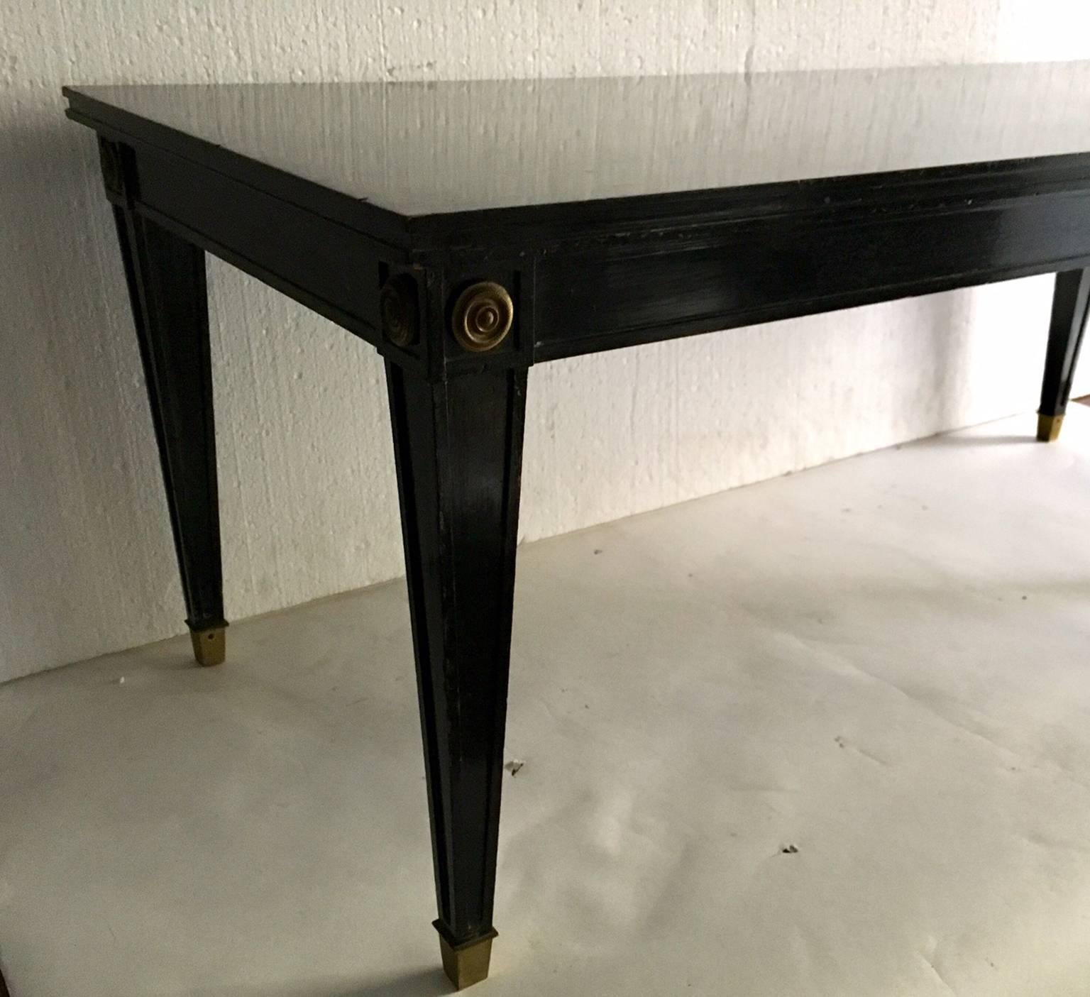 Louis XVI Style Ebonized Coffee Table In Good Condition In Madrid, ES