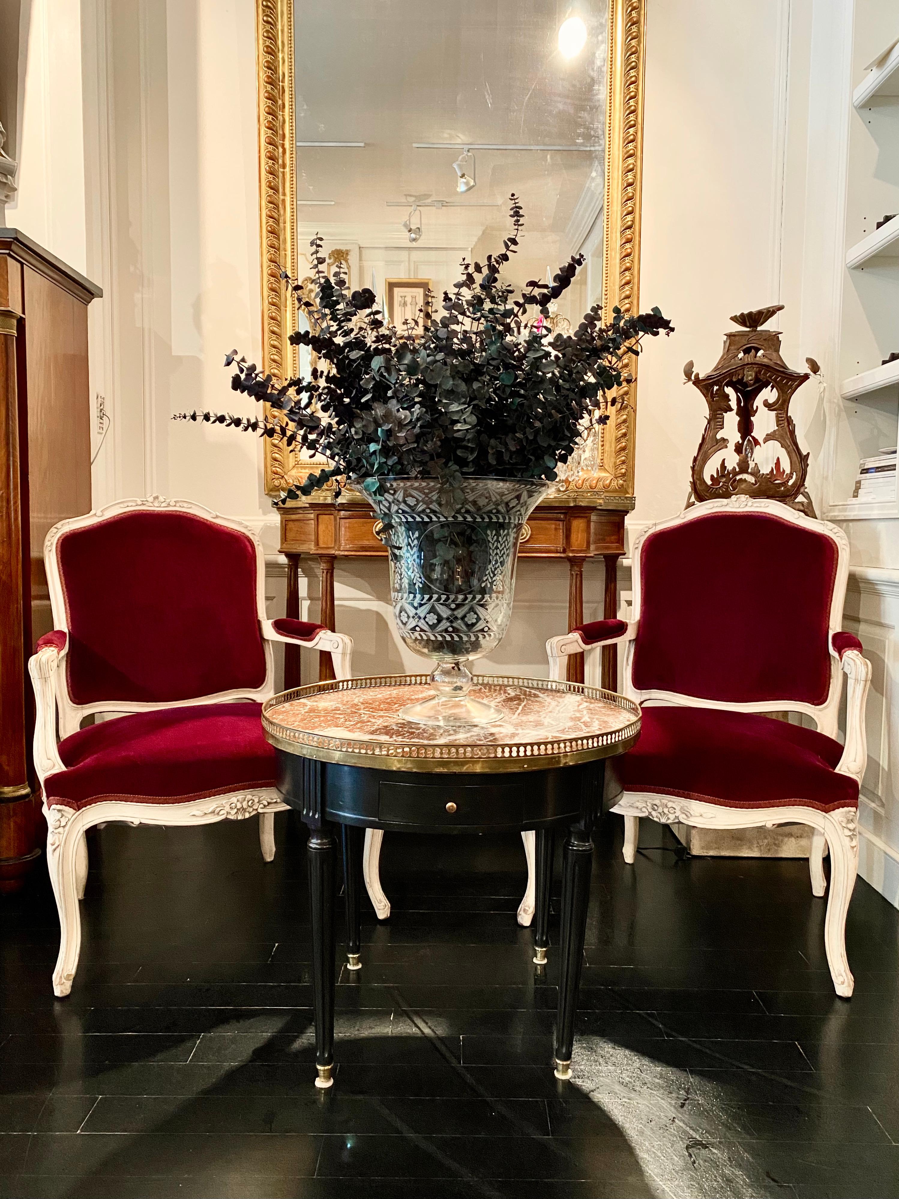 Louis XVI Style Ebonized Marble-Top Bouillotte Table In Good Condition In Montreal, Quebec