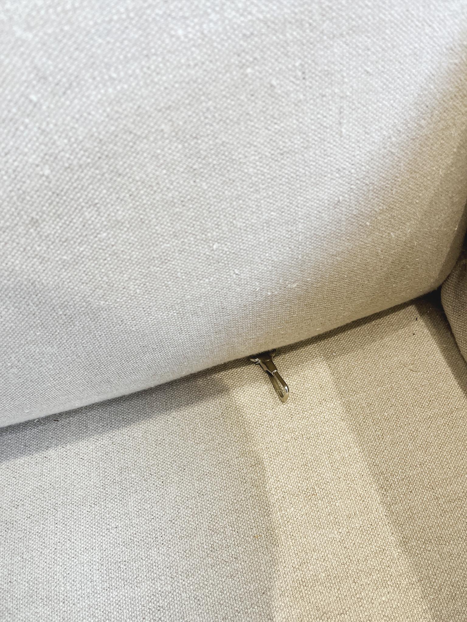 Settee de style Louis XVI en lin blanc écru en vente 6