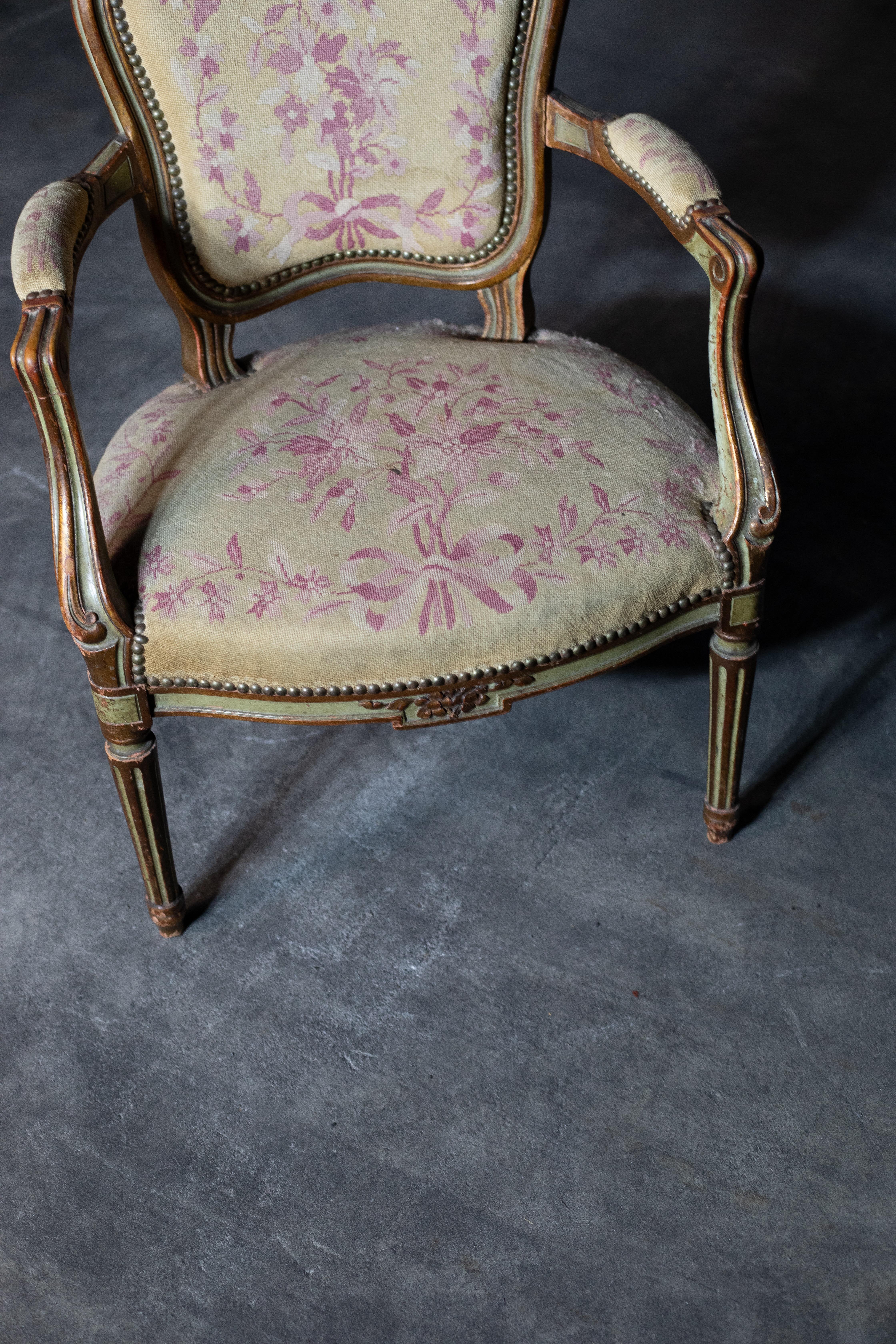 Européen Chaises Fauteuil de style Louis XVI (ensemble de 2) en vente